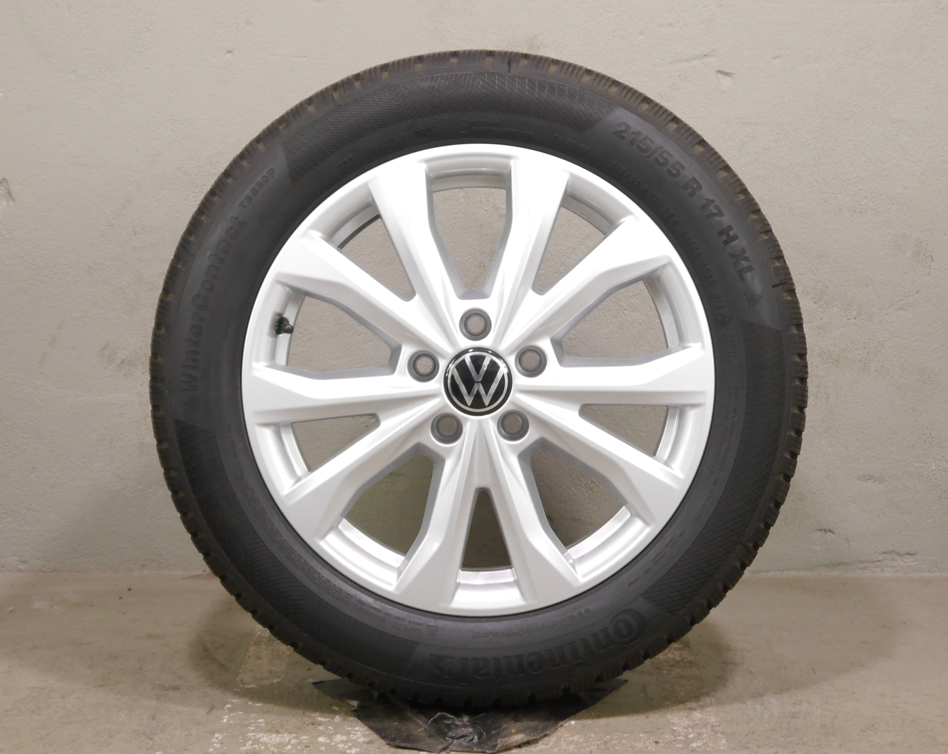 VW Caddy Maxi Aluradsatz – Winter 215/55 R17 98H – 2K7601025A