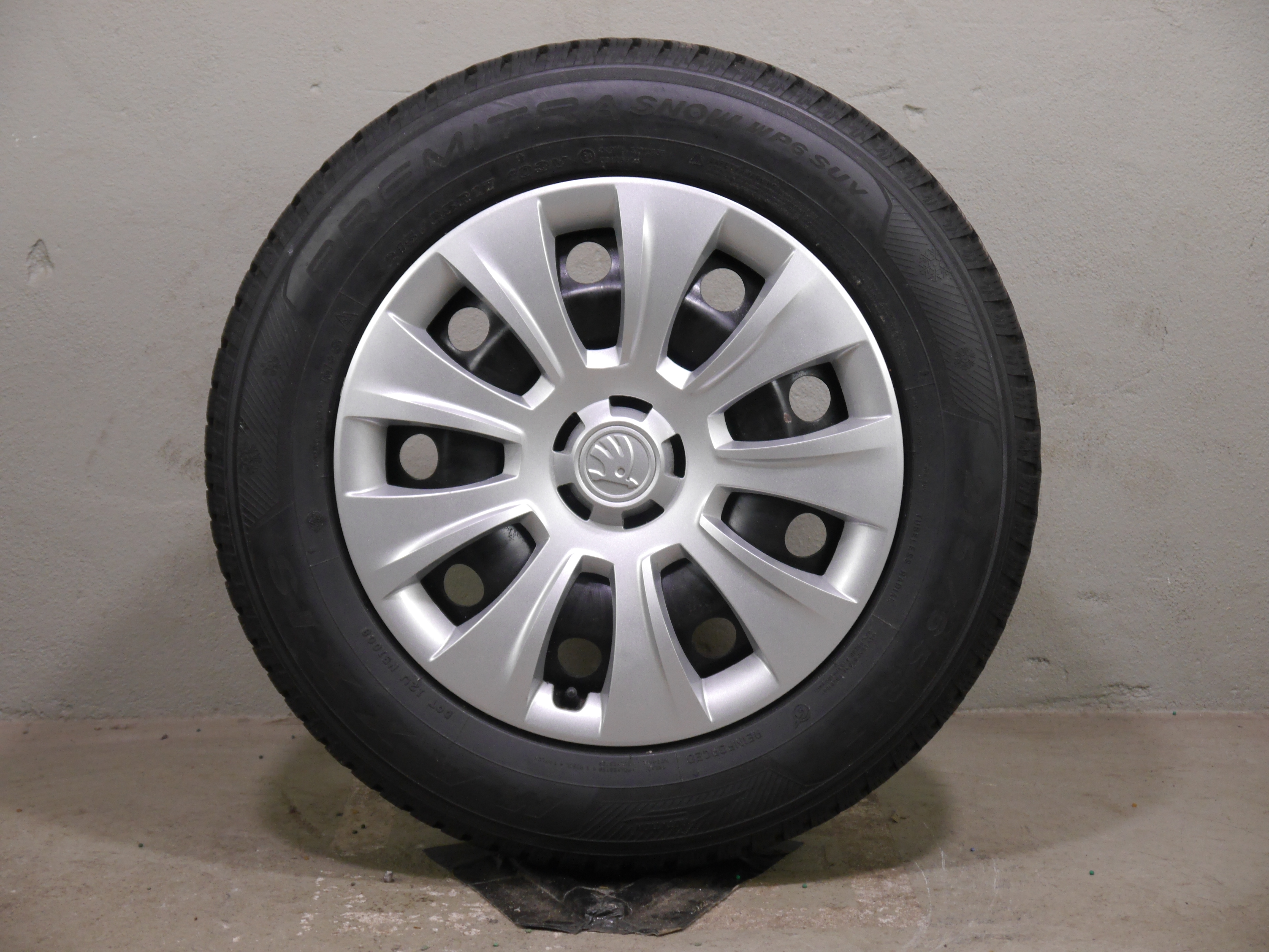 ŠKODA Kodiaq Stahlradsatz – Winter 215/65 R17 103V – KBA44553