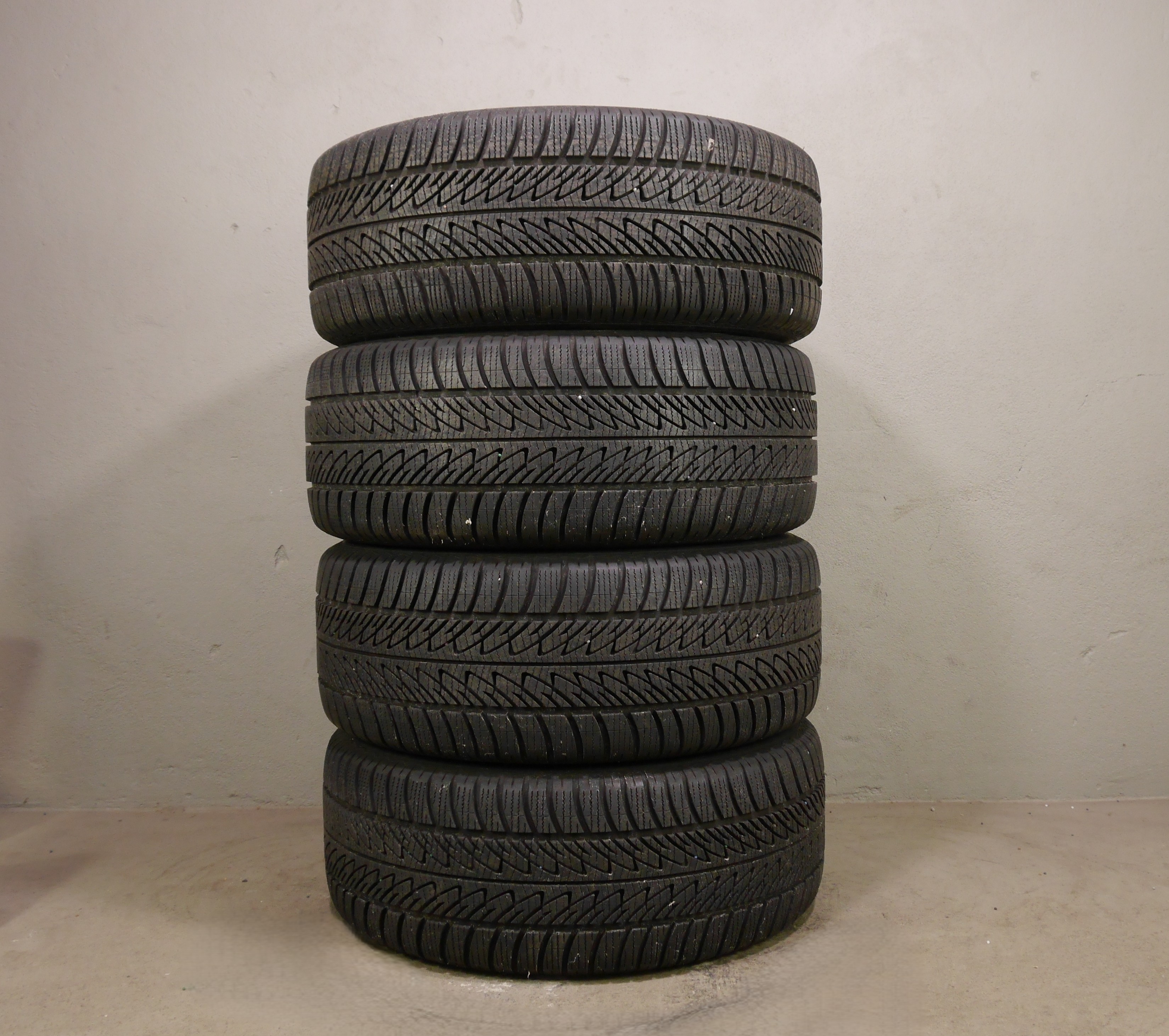 Audi Q7 (4M) Aluradsatz – Winter 285/45 R20 112V(AO) – 4M0601025DT