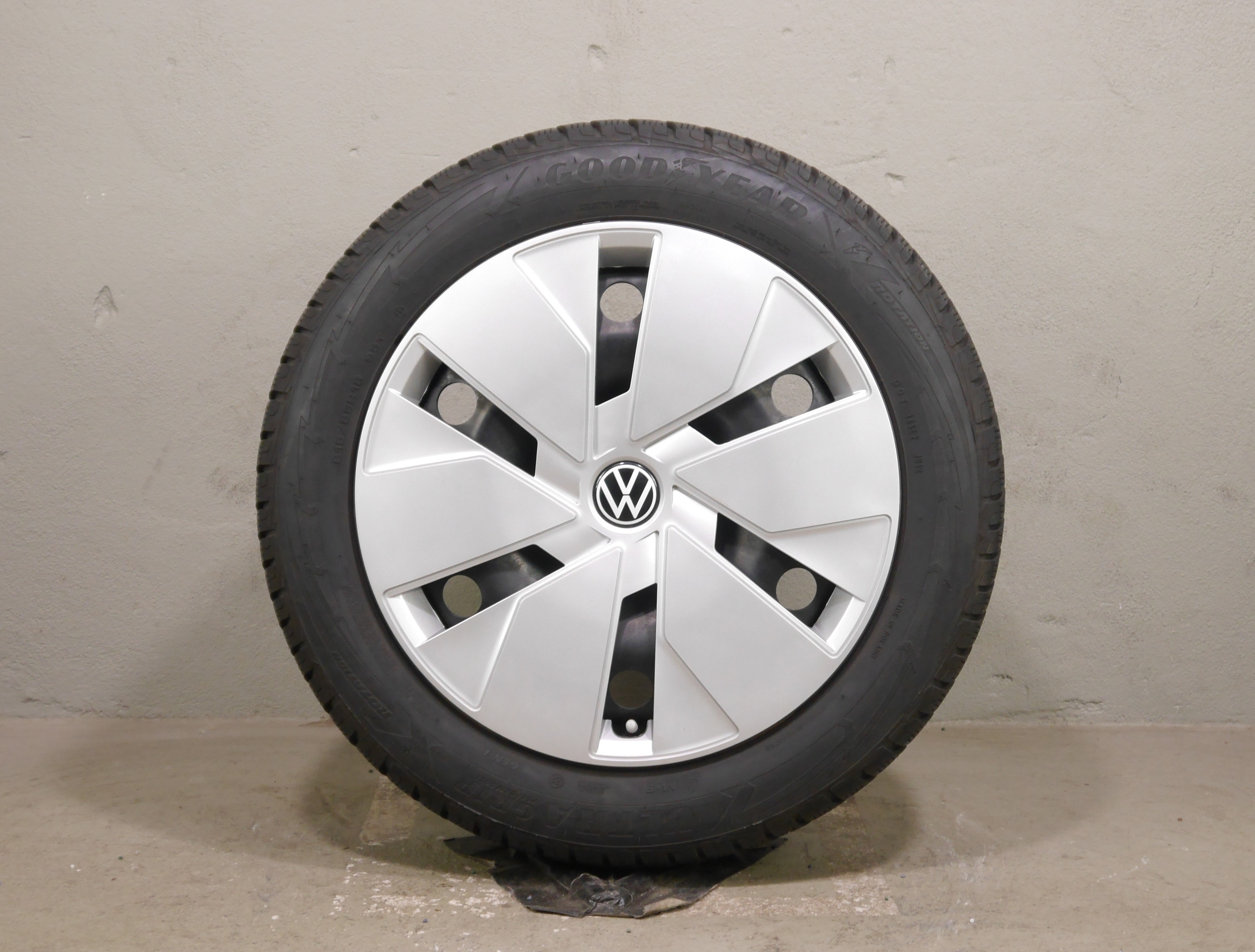 VW ID.3 Stahlradsatz – Winter 215/55 R18 95T - 1EA601027