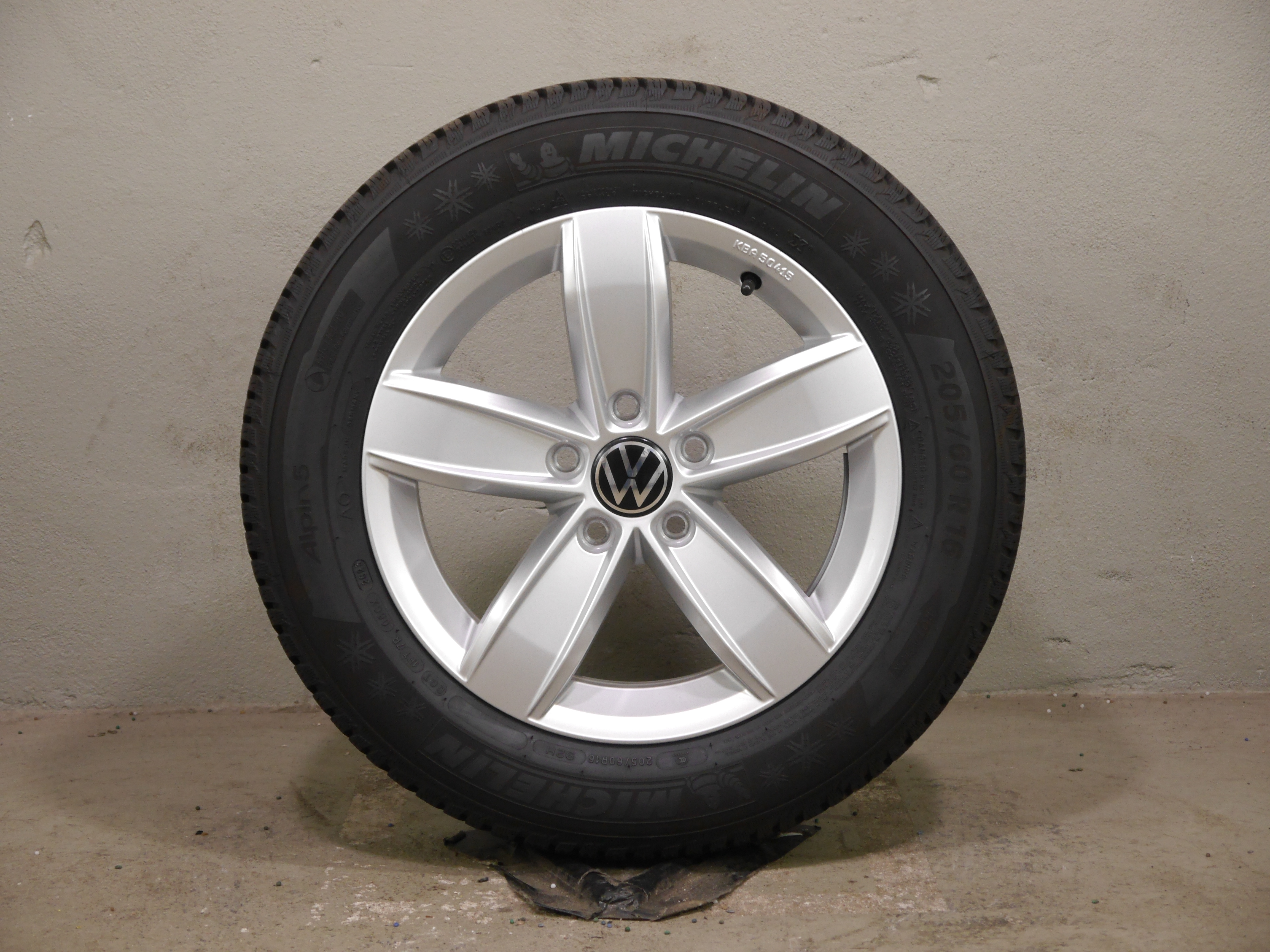 VW T-ROC Alurad – Winter 215/55 R17 94V – 2GA071496A