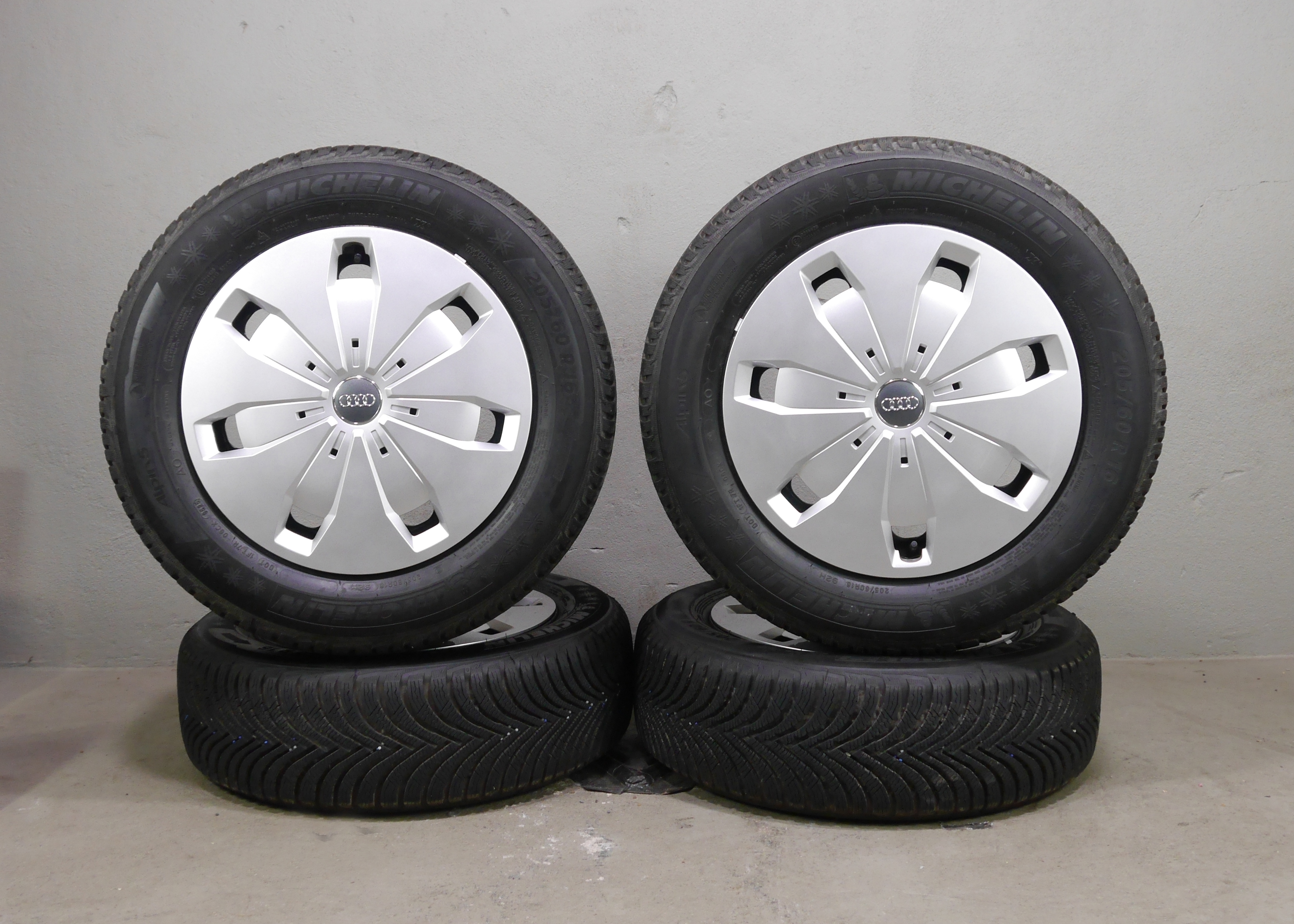 Audi Q2 Stahlradsatz – Winter 205/60 R16 92H (AO) – 5Q0601027CJ/CK