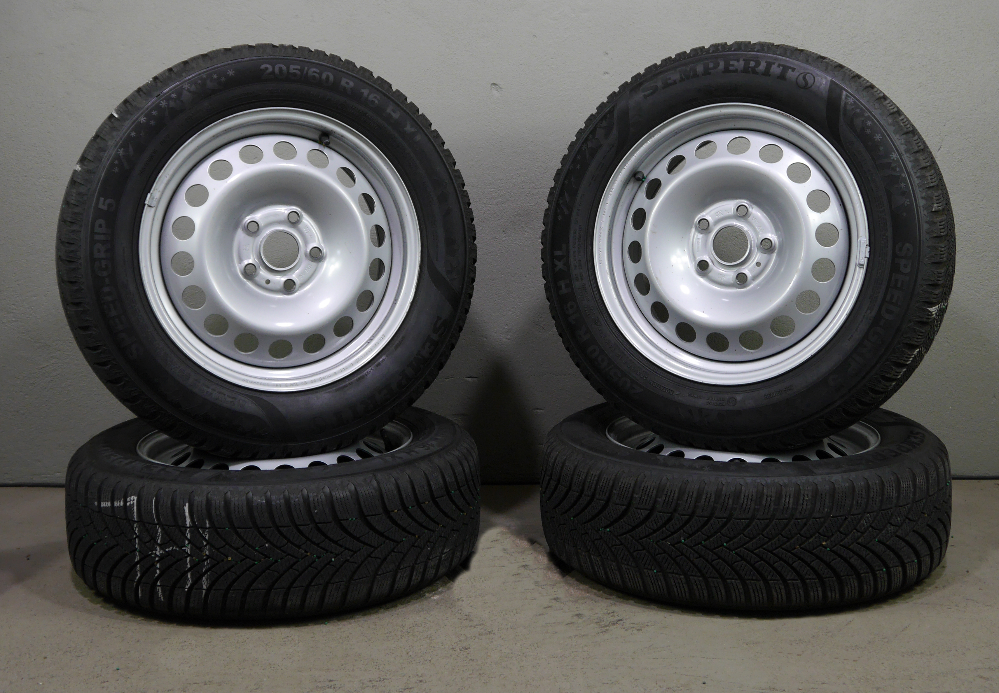 Volkswagen Caddy Maxi Stahlradsatz – Winter 205/60 R16 96H – 5R3601027/B 