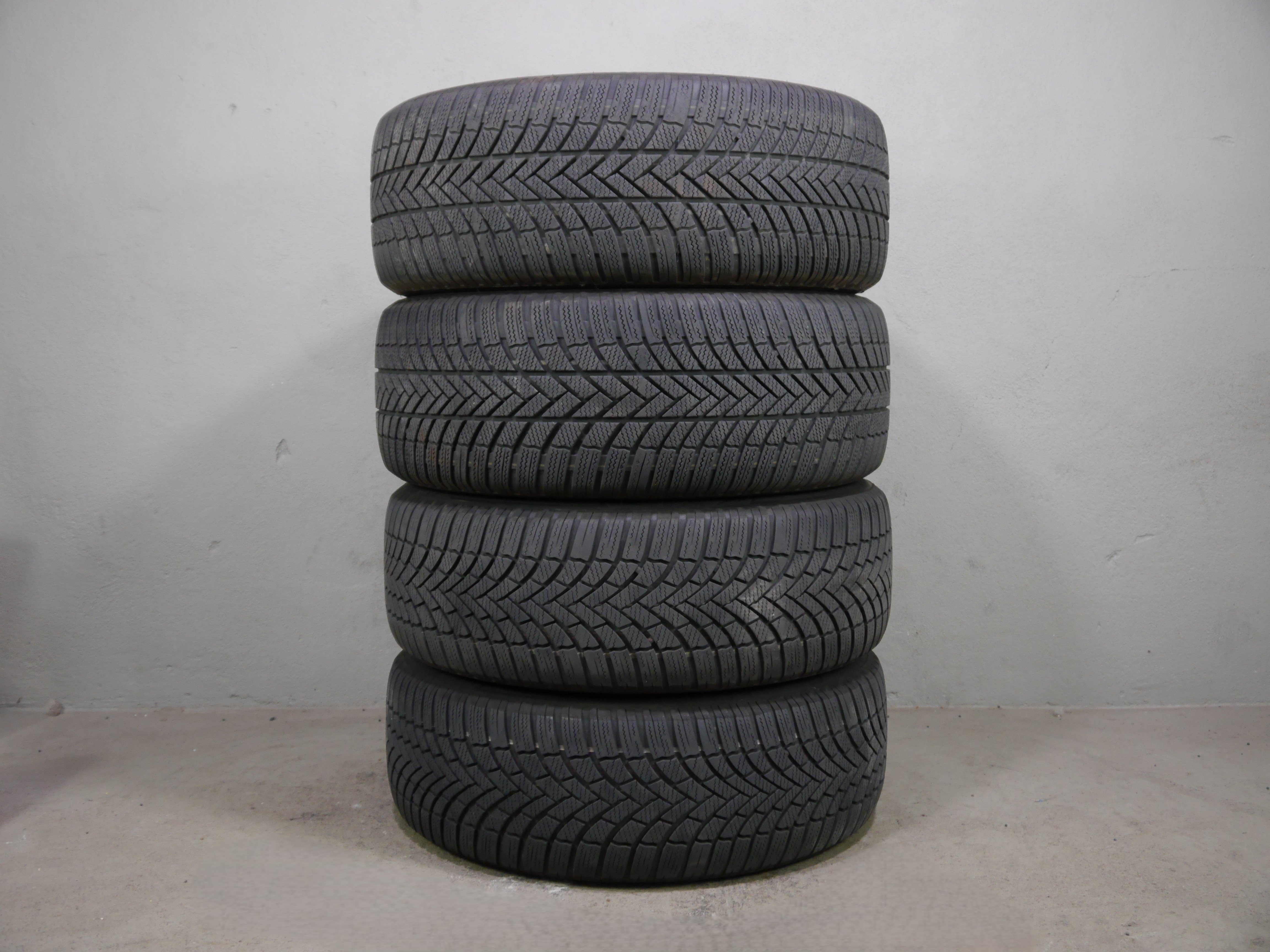 VW ID.4 Stahlradsatz – Winter 235/55 R19 101T - 255/50 R19 1EA601027B