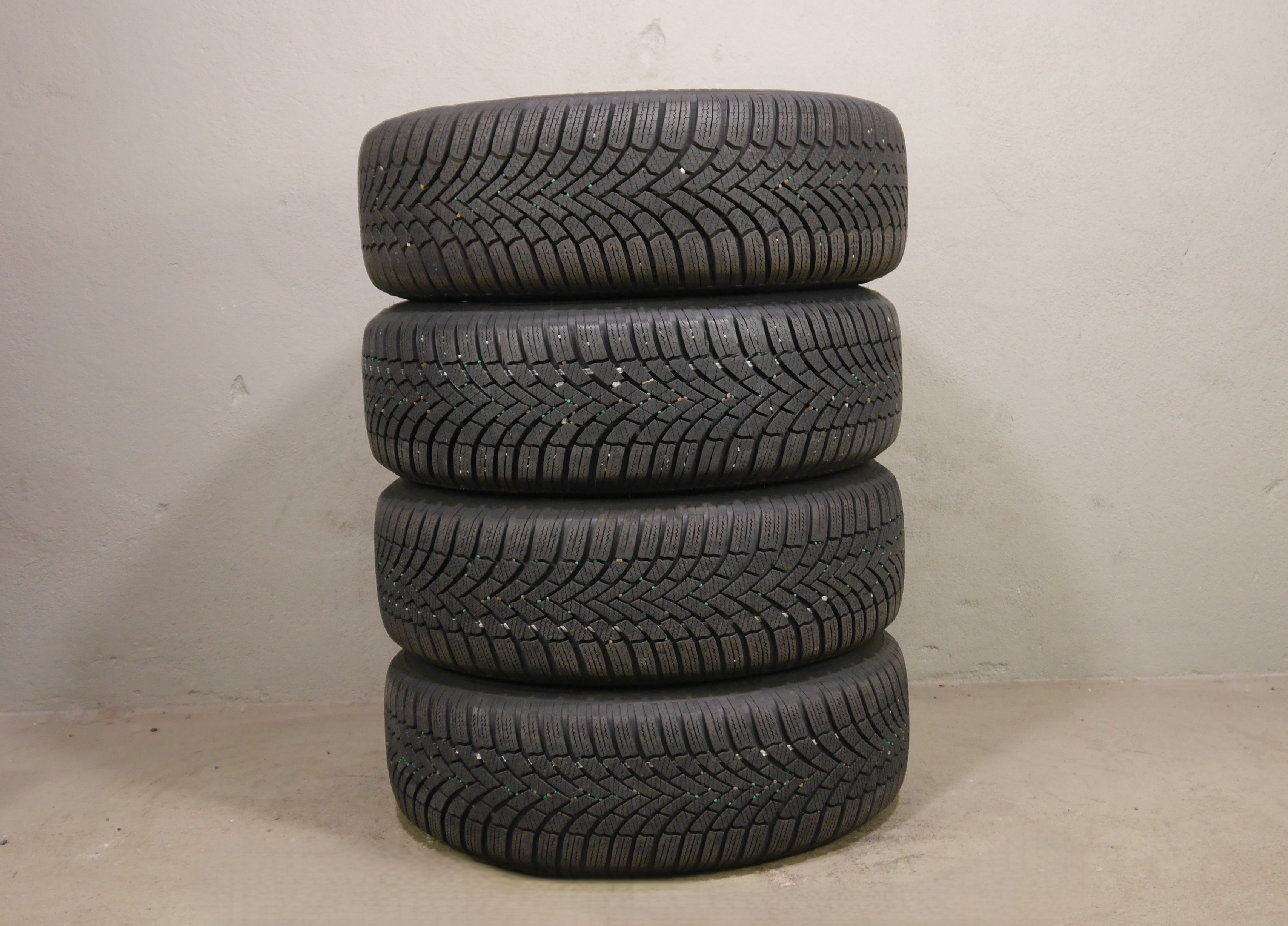 Volkswagen Caddy Maxi Stahlradsatz – Winter 205/60 R16 96H – 5R3601027/B