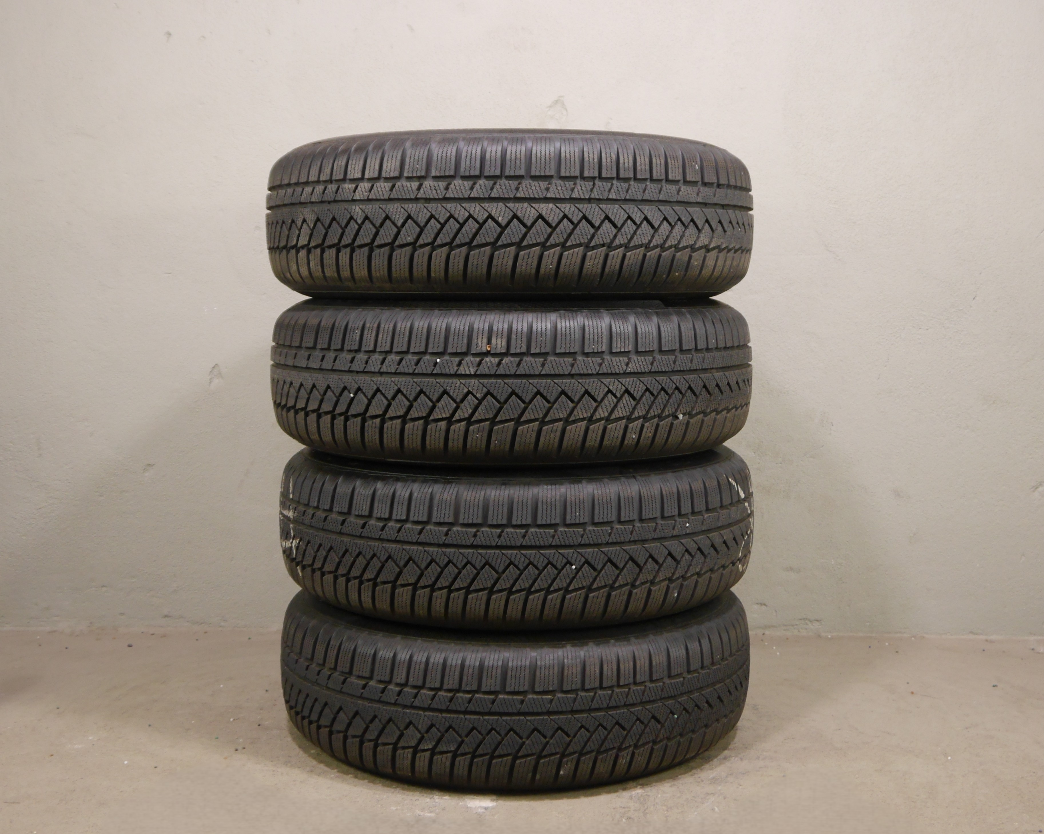 Audi Q3 Aluradsatz – Winter 215/65 R17 99H (AO) – 83A601025AL