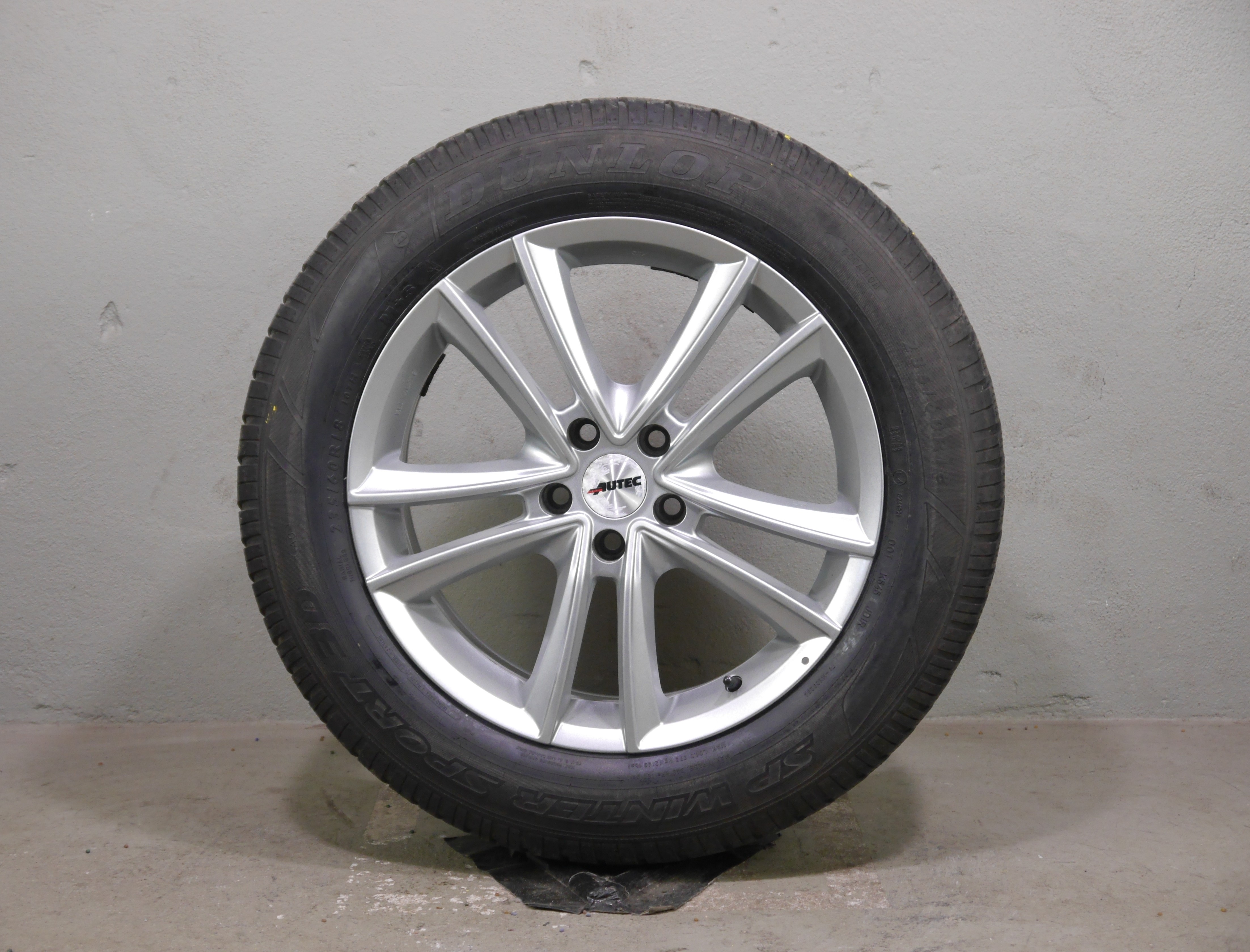 Audi Q5 FY Sportback Aluradsatz – Winter 235/60 R18 107H (AO) – KBA 48476