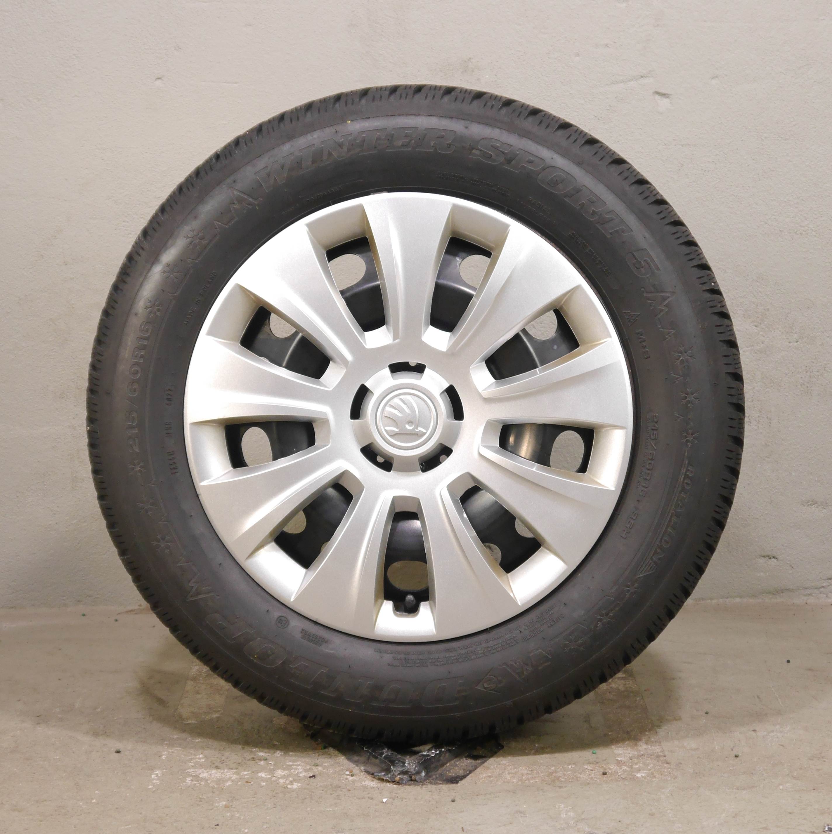 ŠKODA Karoq Stahlradsatz – Winter  215/60/R16 95H – 5Q0601027CK