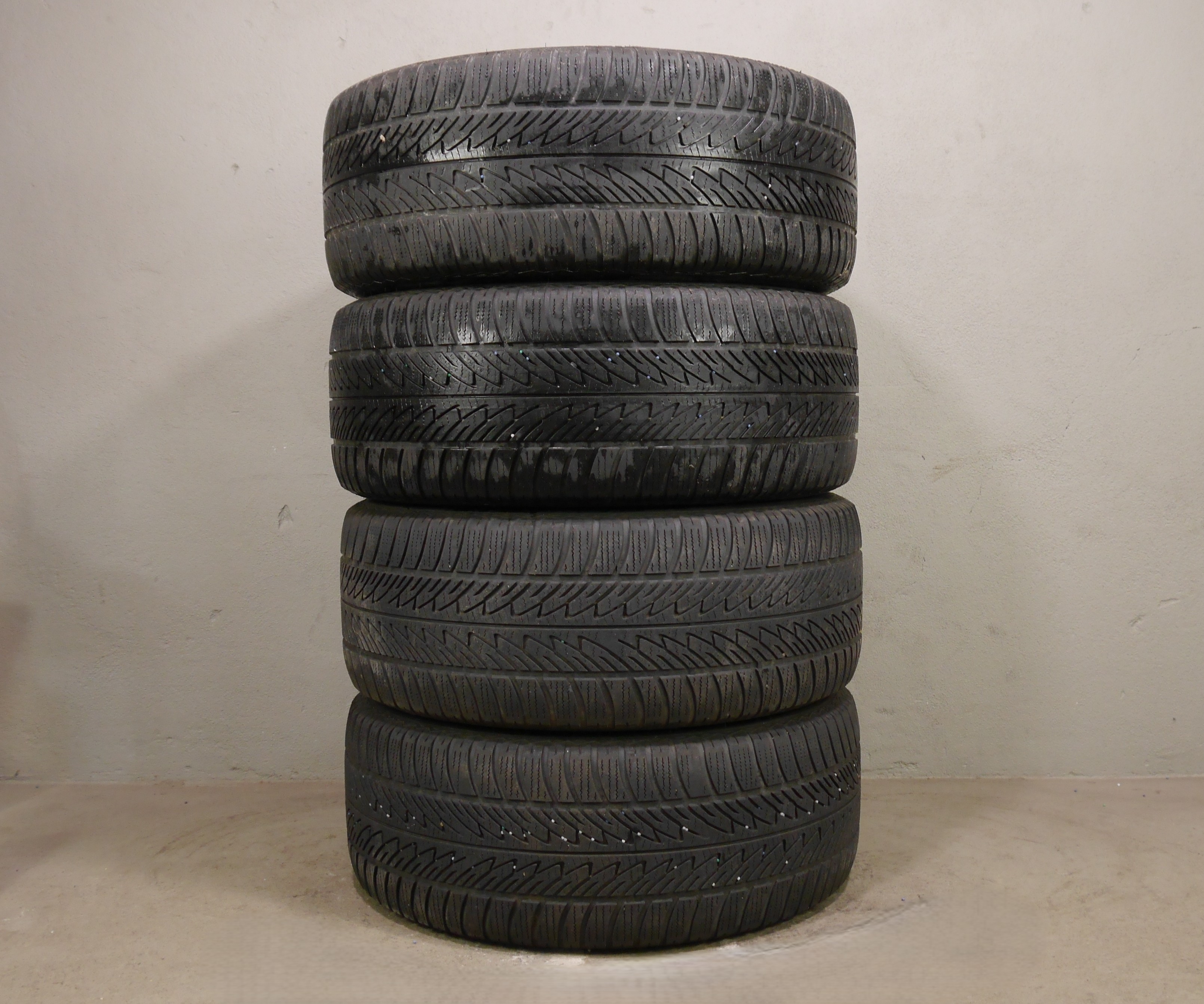 Audi Q7 Aluradsatz (4M) – Winter 285/45 R20 112V(AO) – 4M0601025AE