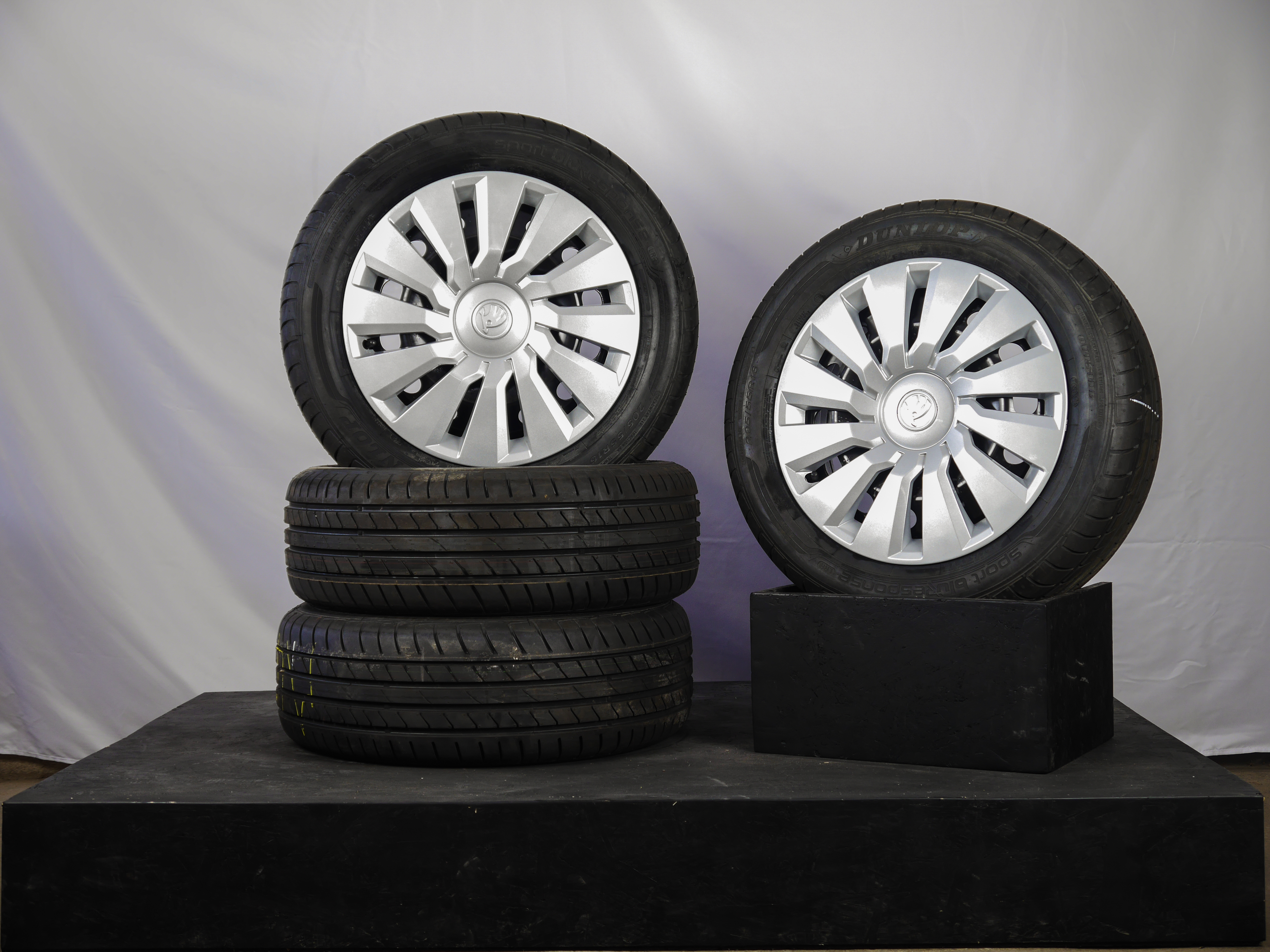 ŠKODA Scala Stahlradsatz – Sommer 205/55 R16 91V – 2Q0601027AA