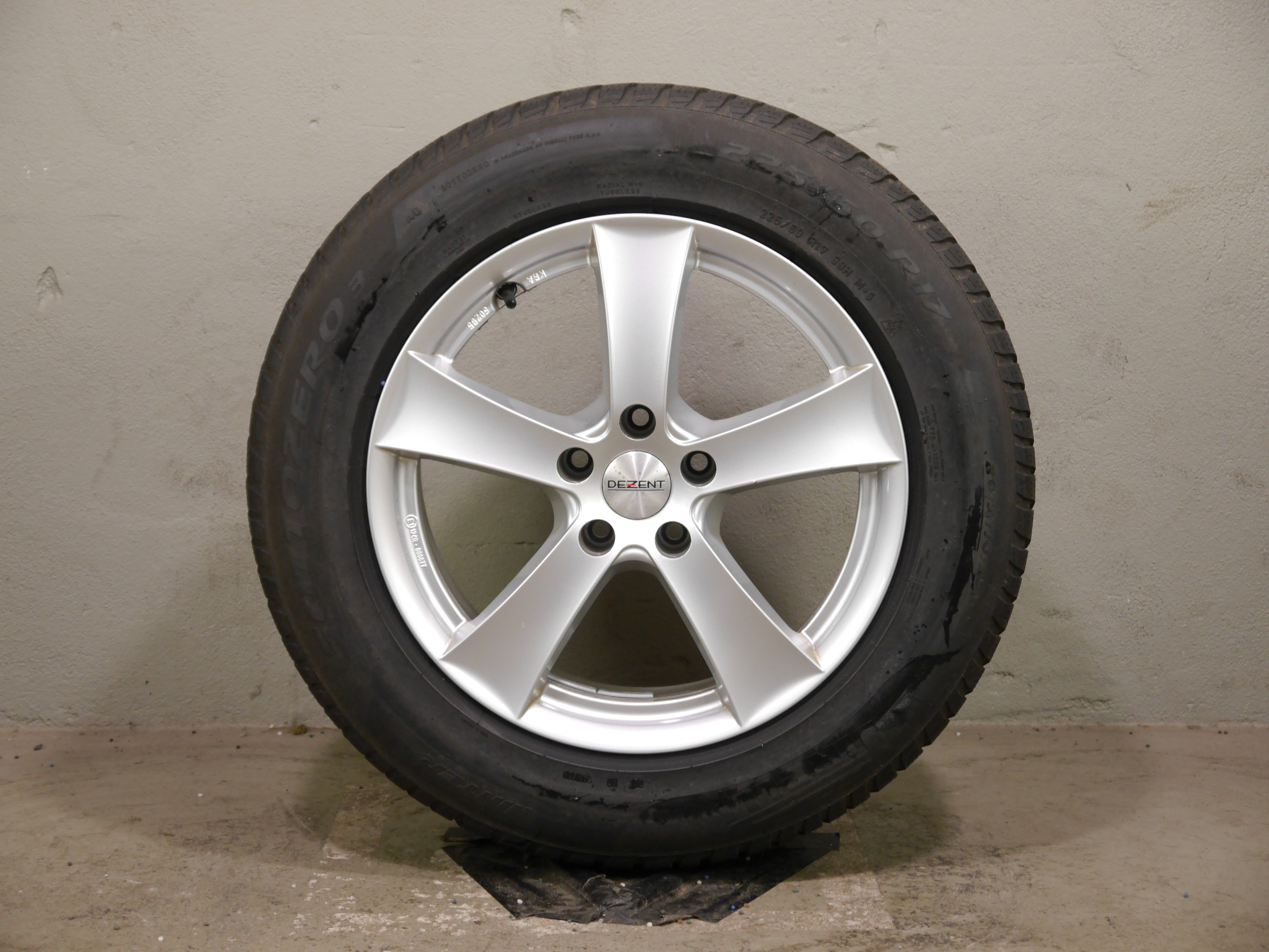 Audi A6 Aluradsatz – Winter 225/60 R17 99H (AO) – KBA50295