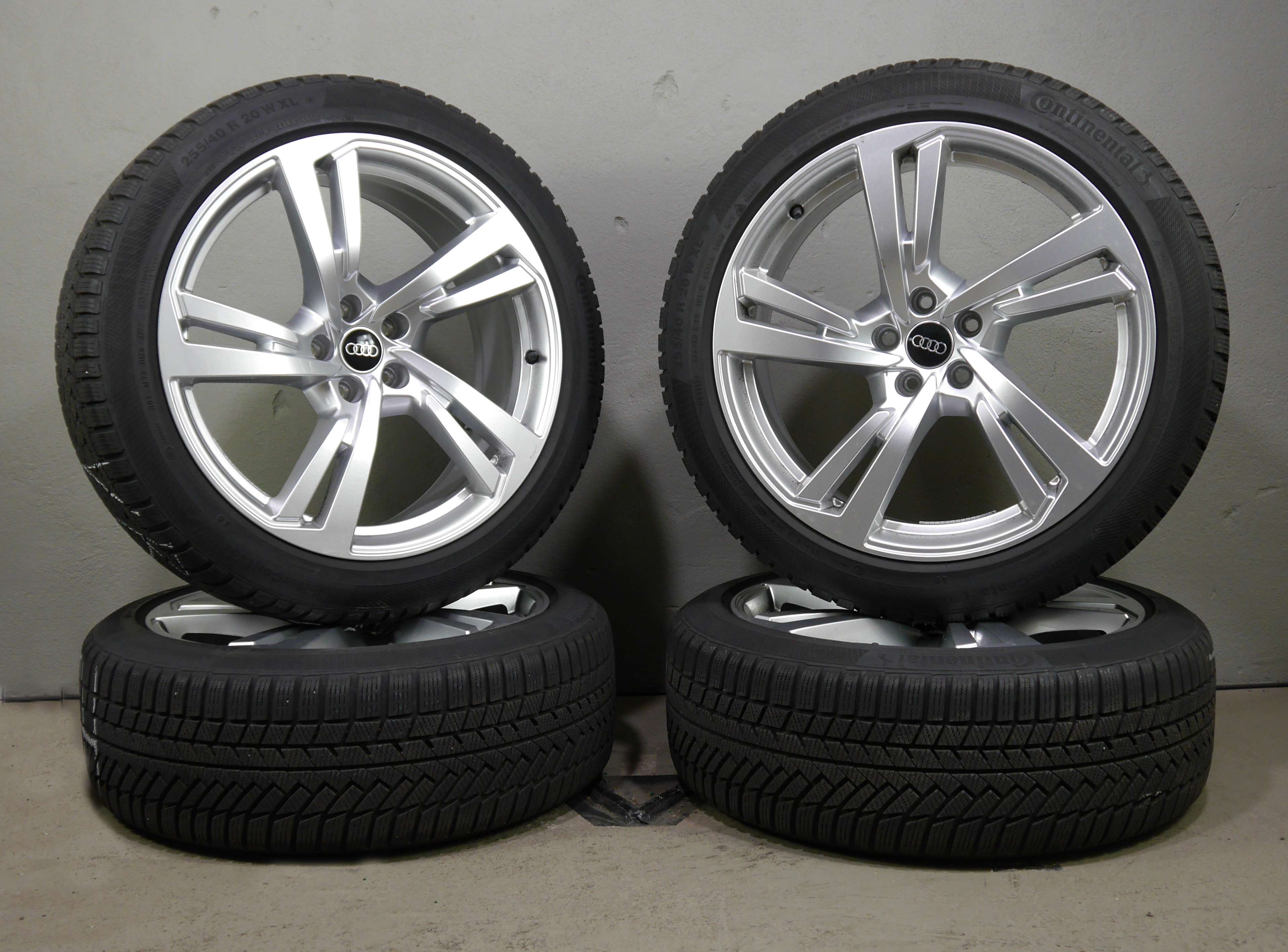 Audi A7 Sportback Aluradsatz – Winter 255/40 R20 101W (AO) – 4K8601025G