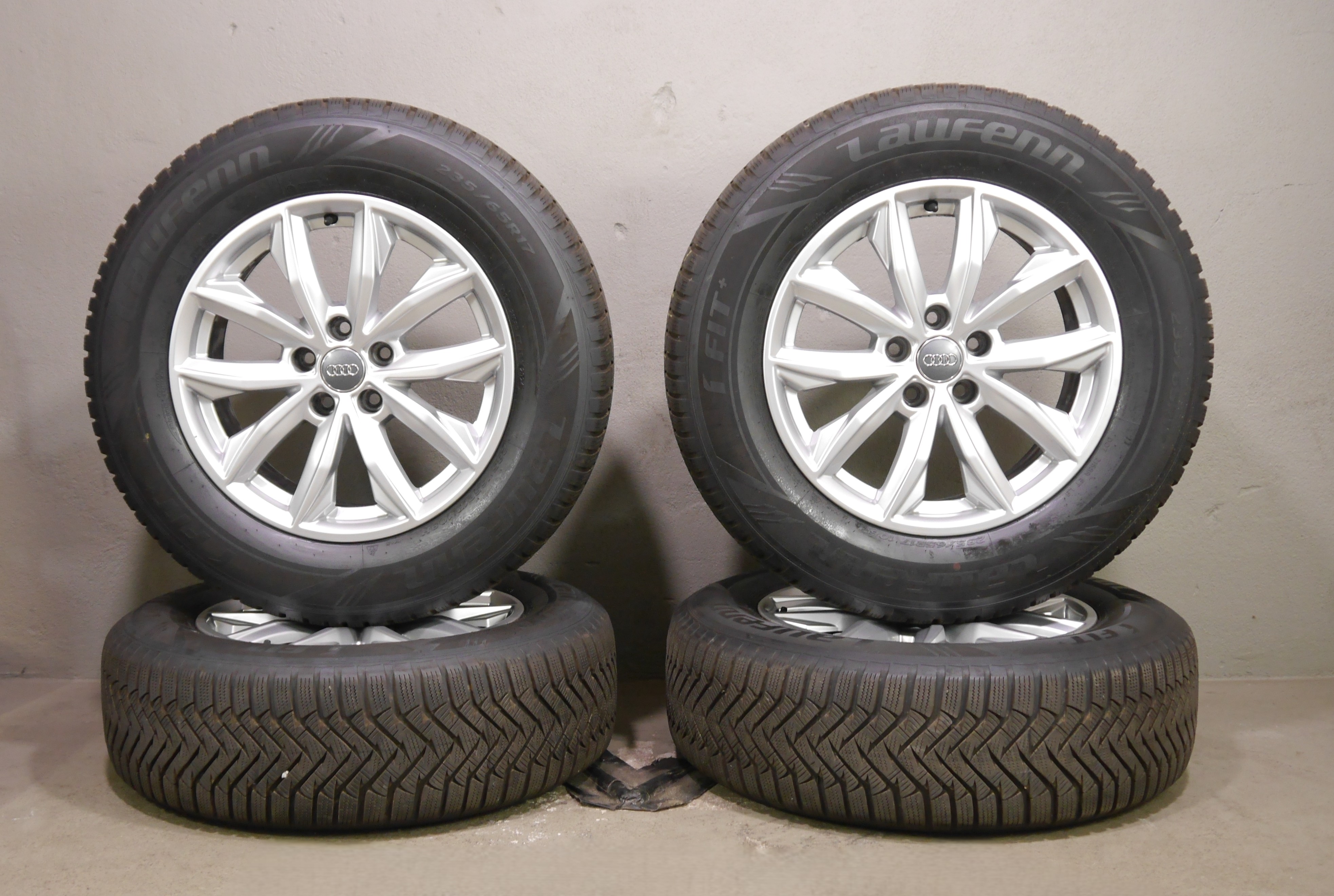 Audi Q5 (FY) Aluradsatz  – Winter 235/65 R17 104H (AO) – 80A601025J