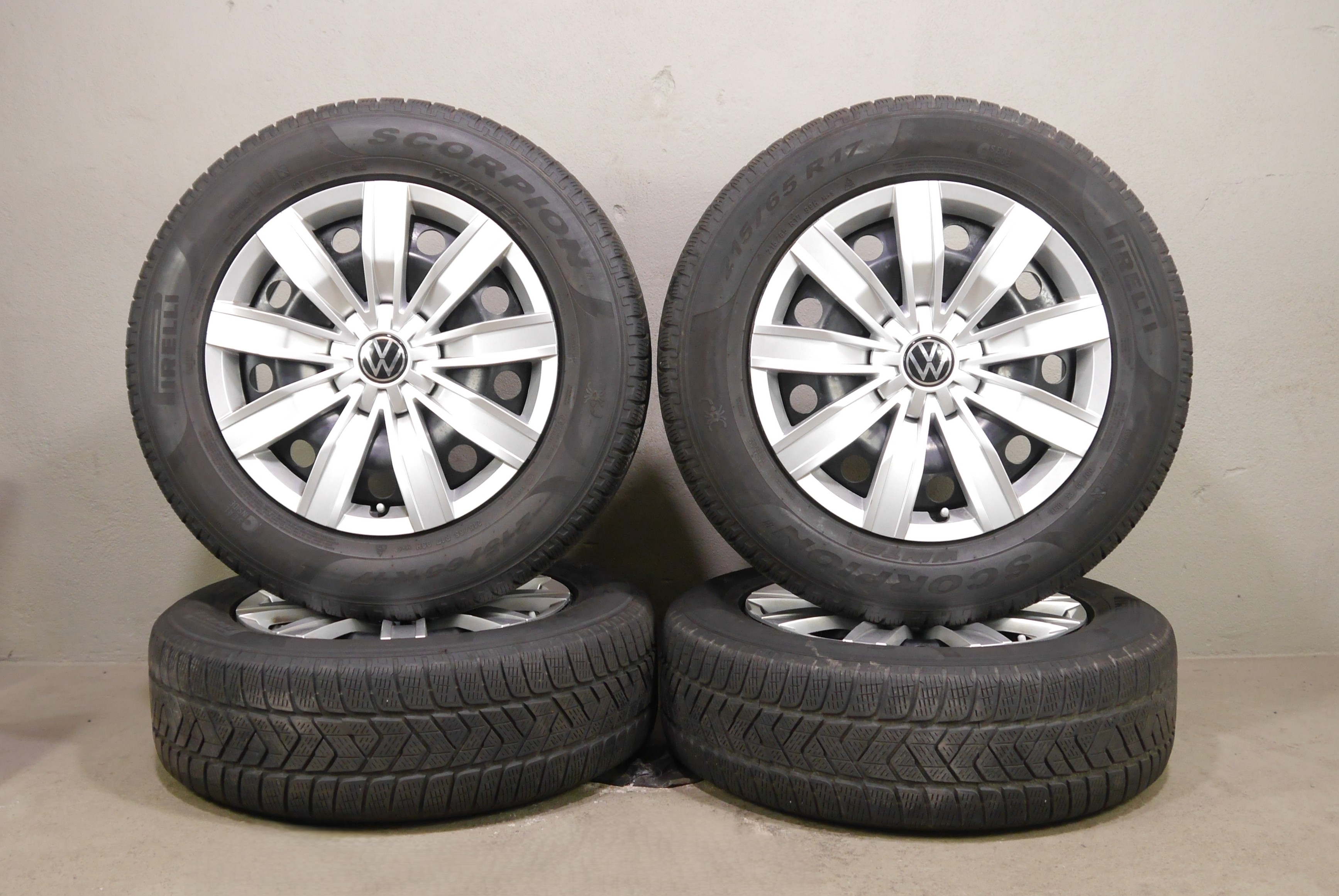 VW Tiguan Stahlradsatz – Winter 215/65 R17 99H – 5QF601027J/K SEAL
