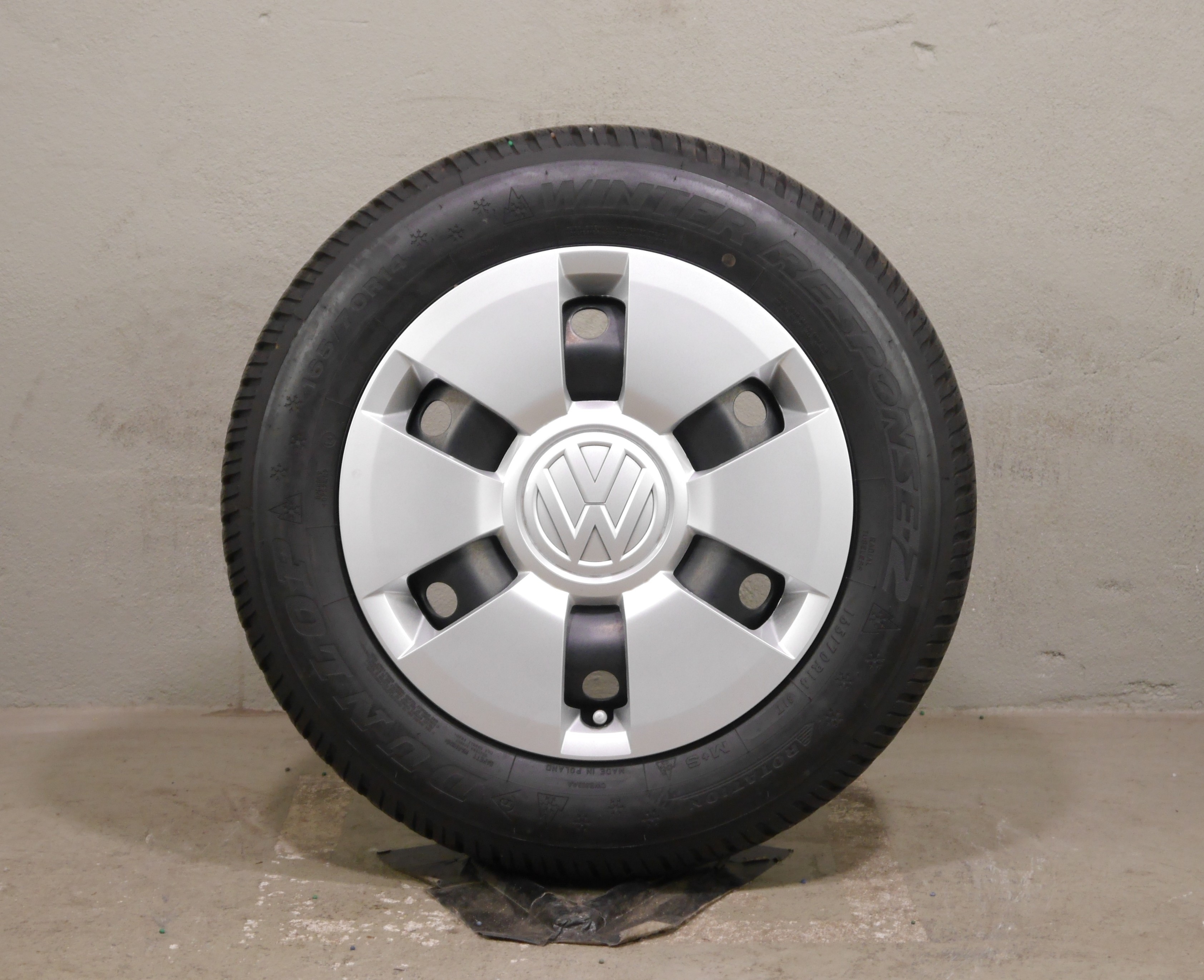 VW UP!  Stahlradsatz – Winter 165/70 R14 81T  – 1S0601027G/J