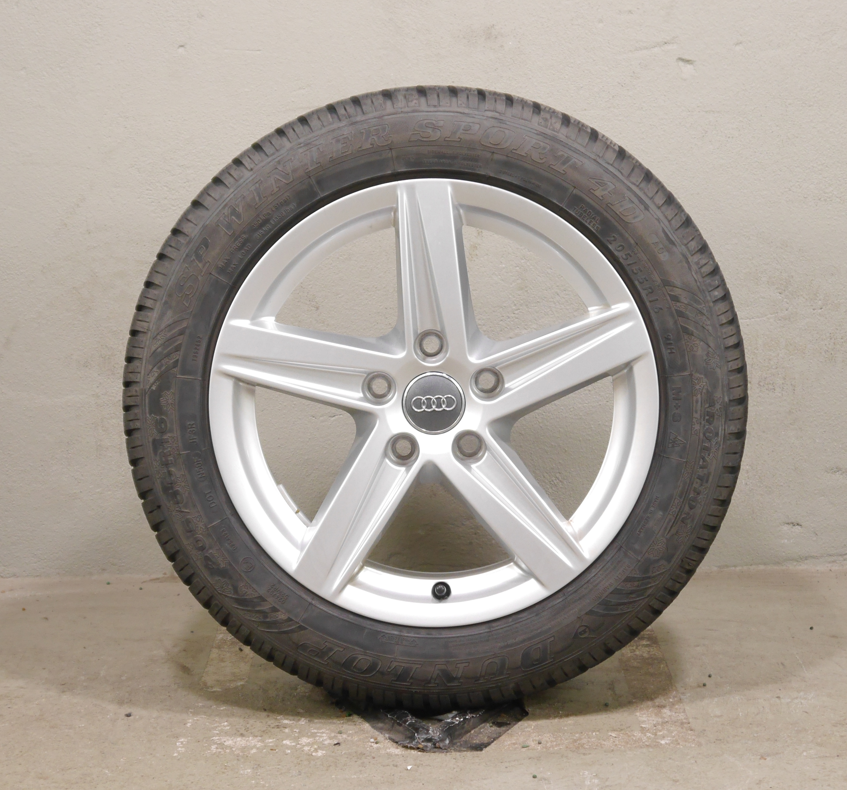 Audi A3 Aluradsatz – Winter 205/55 R16 91H (AO) – 8V0601025CR