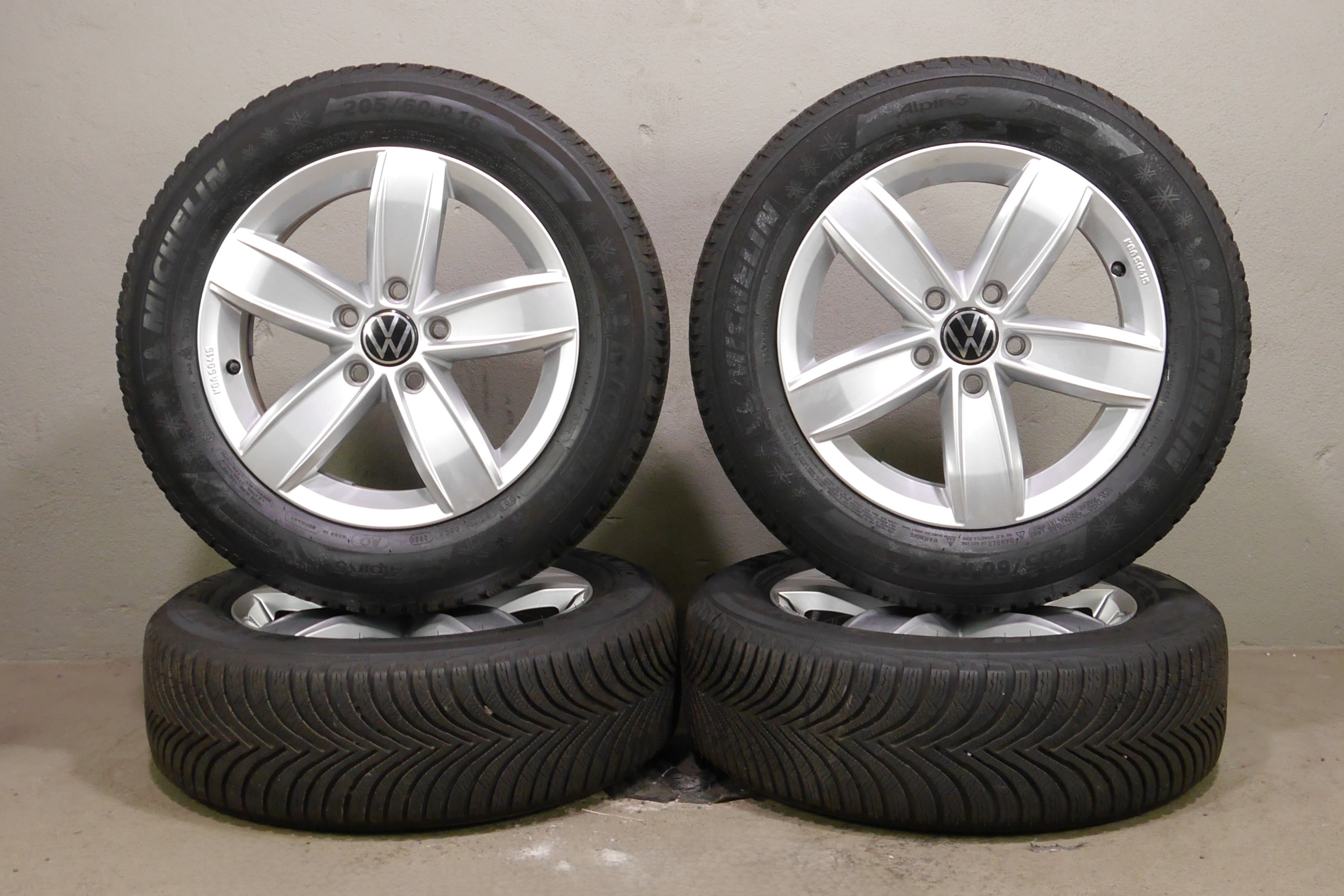 VW T-Roc (D1) Aluradsatz – Winter 205/60 R16 92H – 2GA601025Q