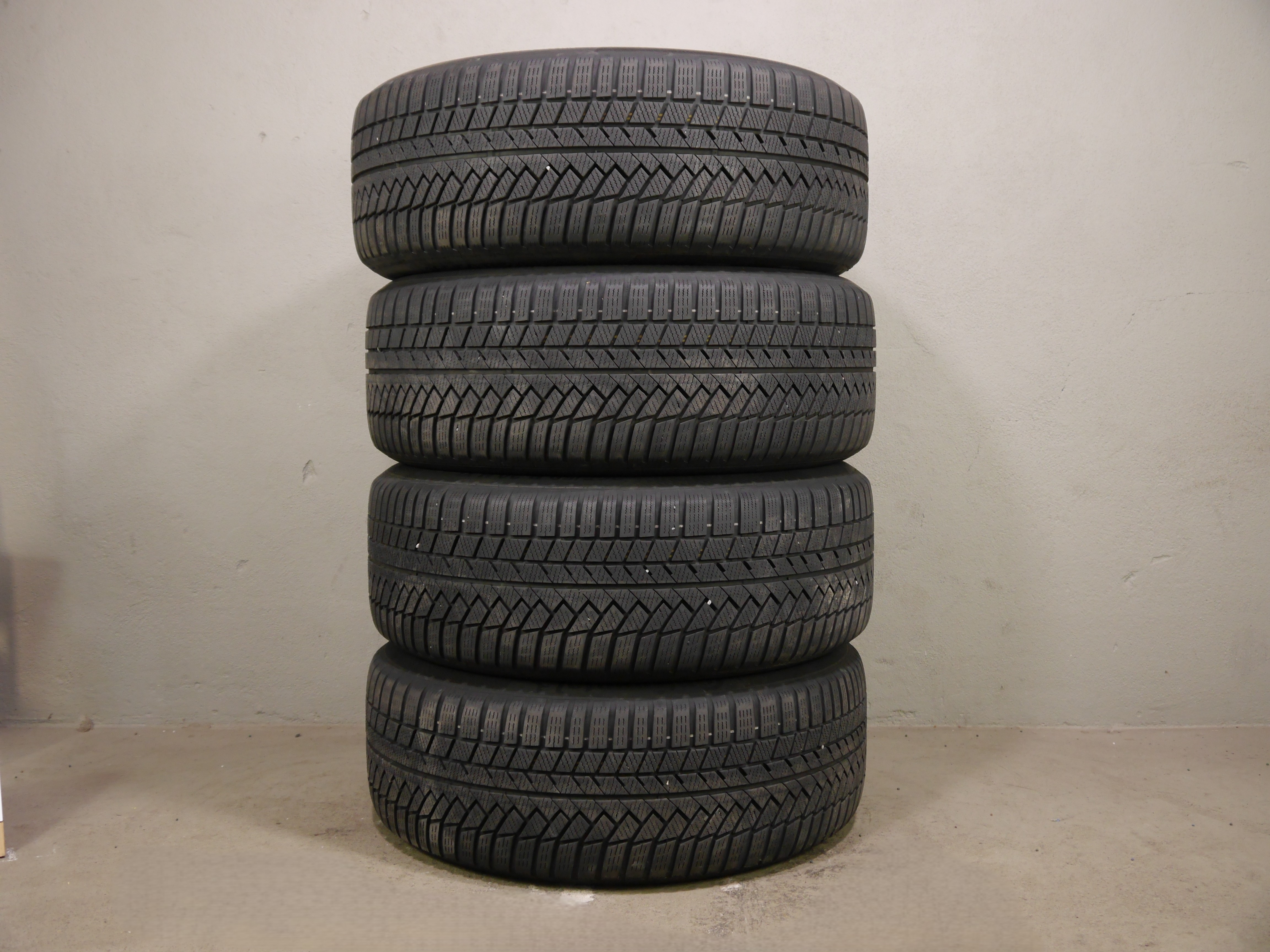 Audi SQ8 (4M) Aluradsatz – Winter 265/50 R20 111H (AO) - 4M8601025T