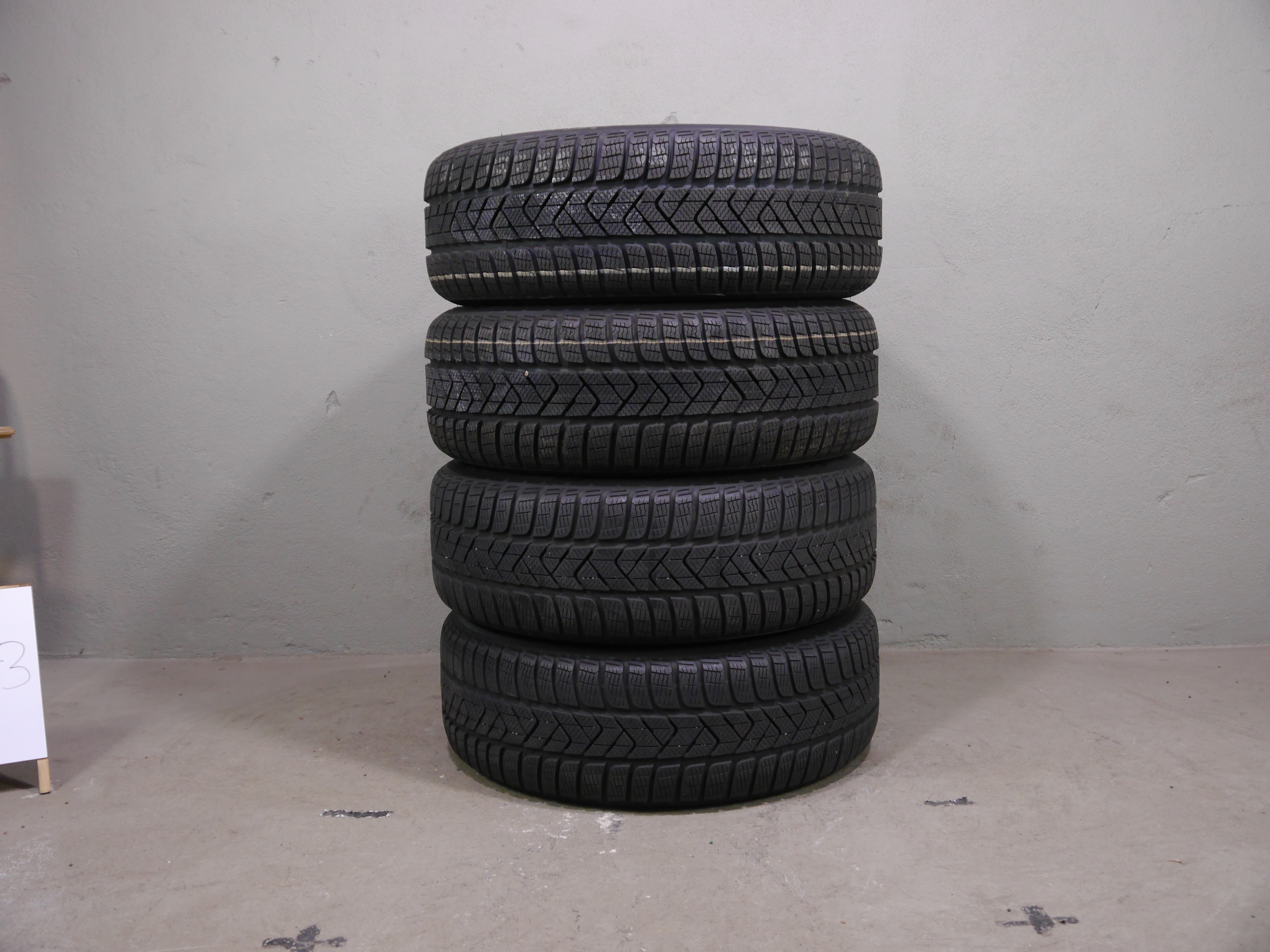 VW Arteon Alurad – Winter 215/55 R17 94H – 3G8601025- RDKS- SEAL