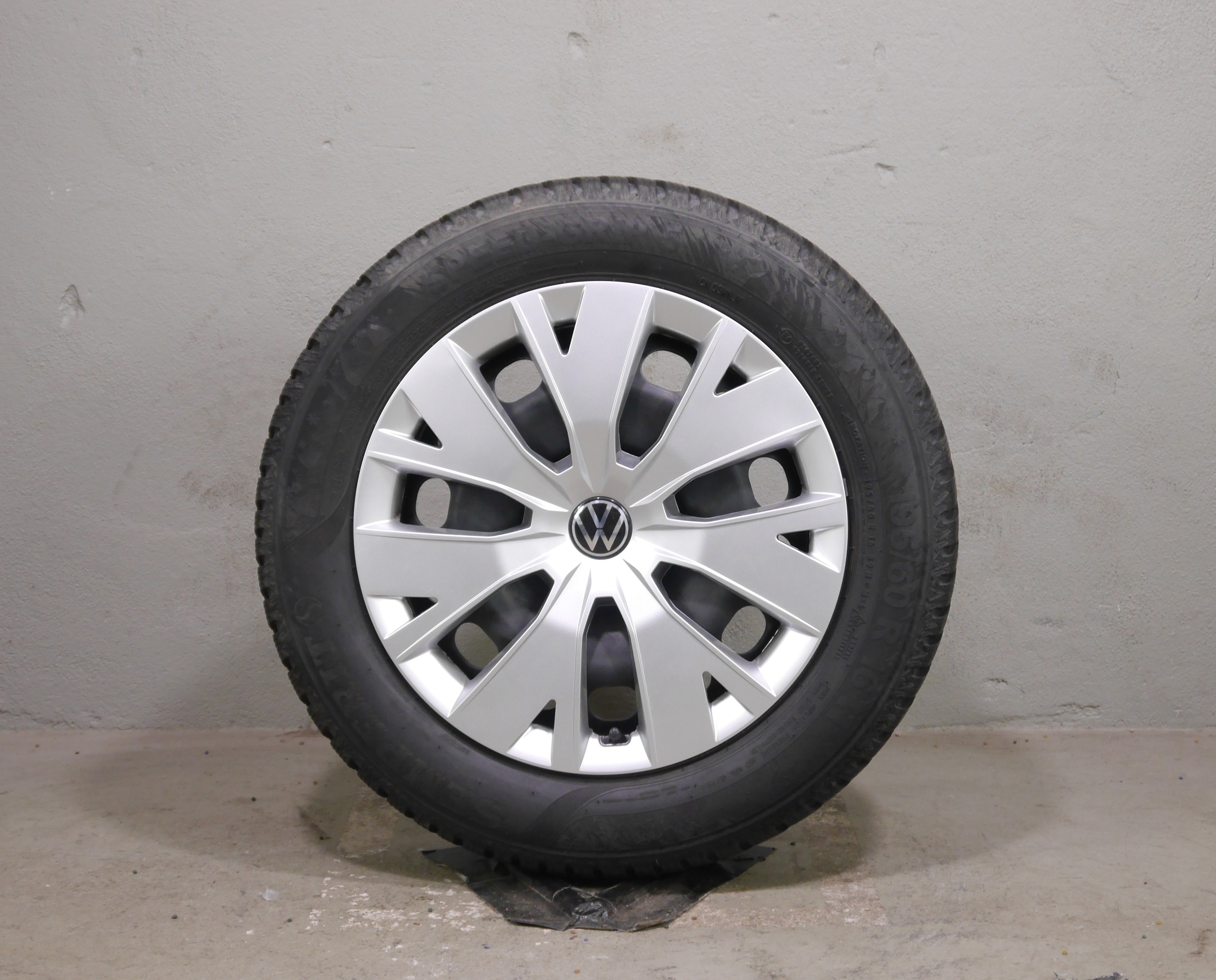 VW Taigo Stahlradsatz – Winter 195/60 R16 89H (AO) – 2Q0601027H/AE