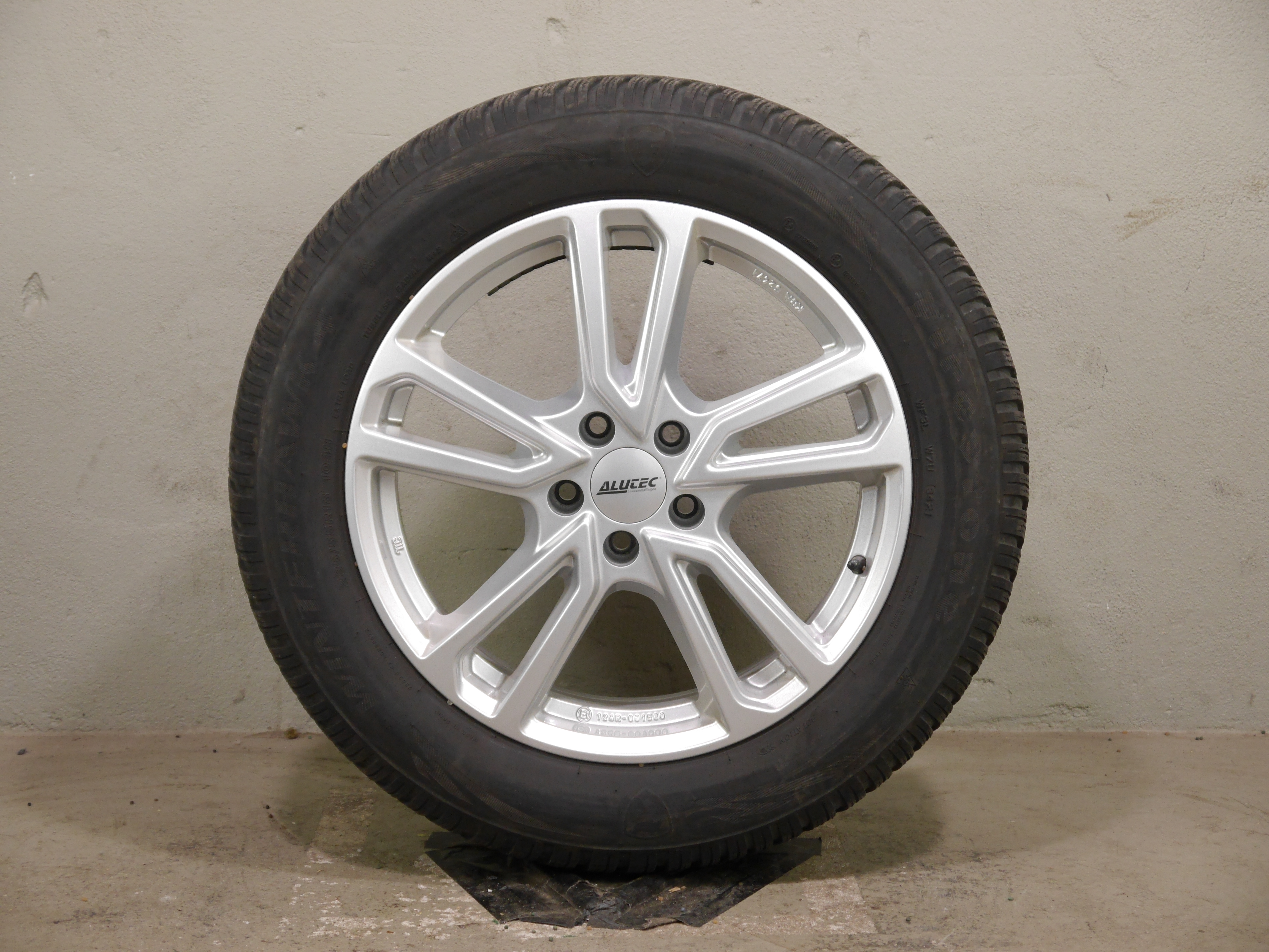 Seat Tarraco Alurad – Winter 235/55 R18 104H – KBA52471