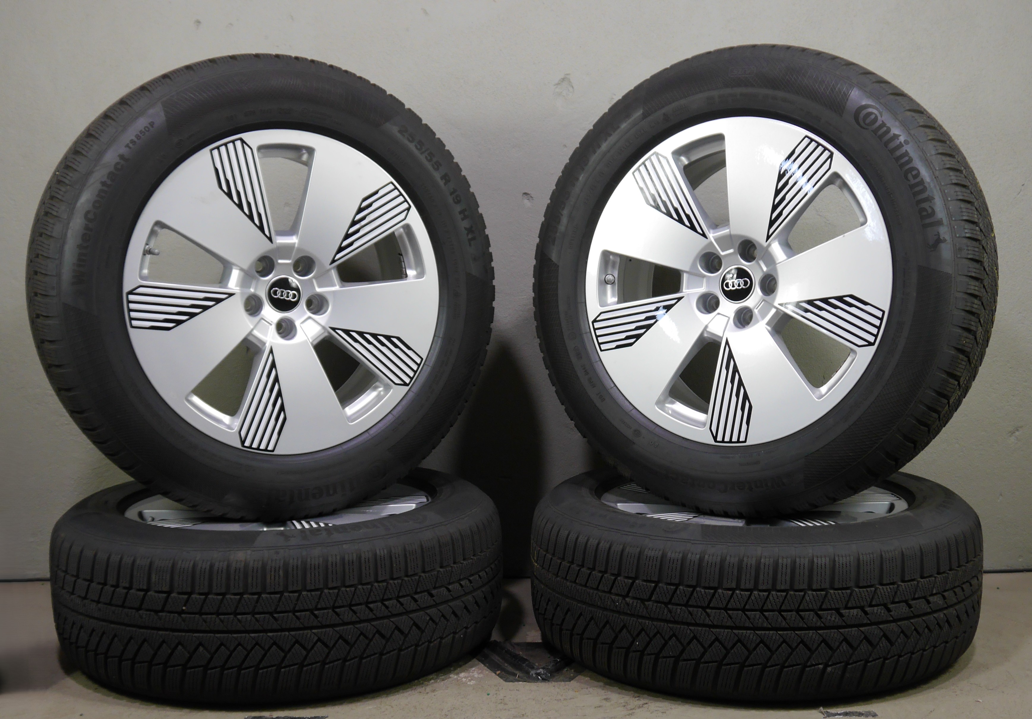 Audi Q8 e-tron Aluradsatz – Winter 255/55 R19 111H – 4KE601025L