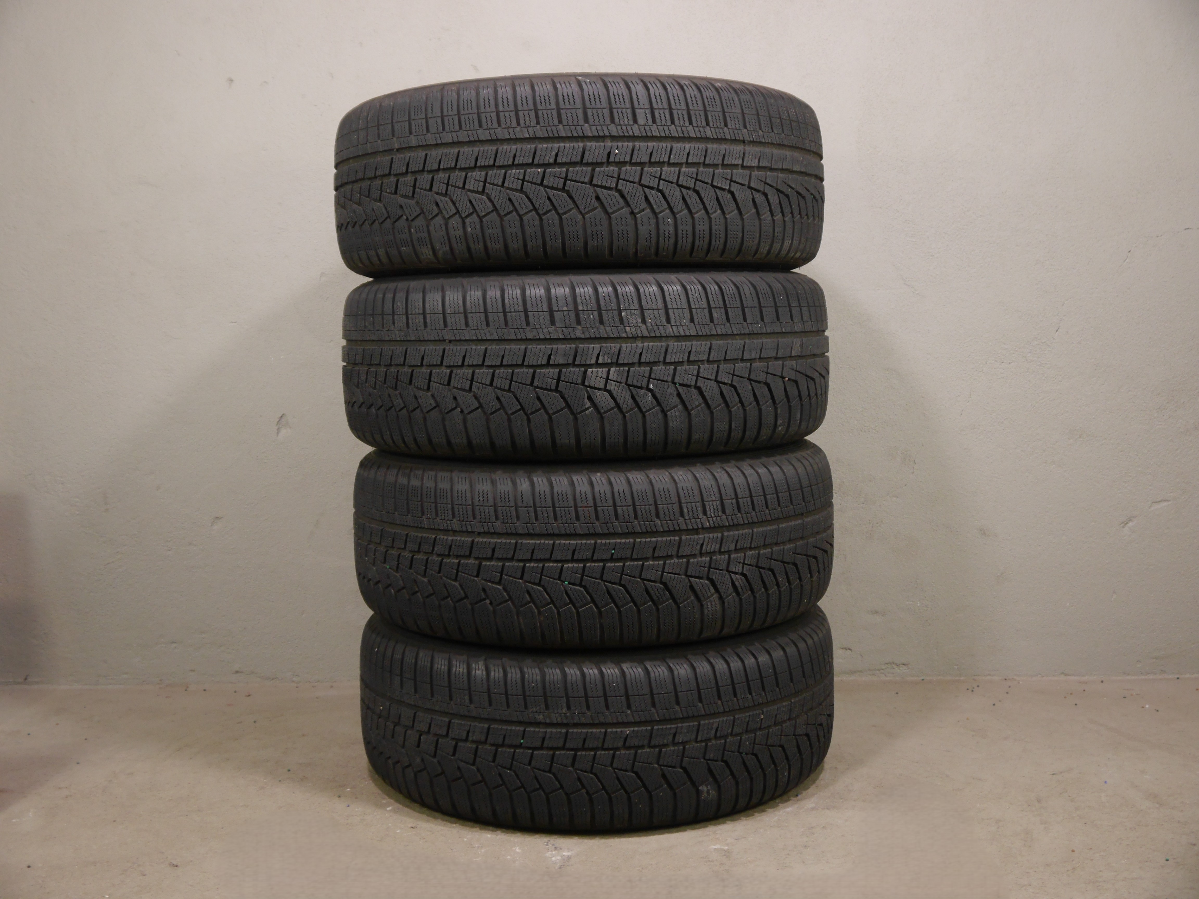 Audi A8 Aluradsatz – Winter 235/50 R19 103H – 4N0601025J