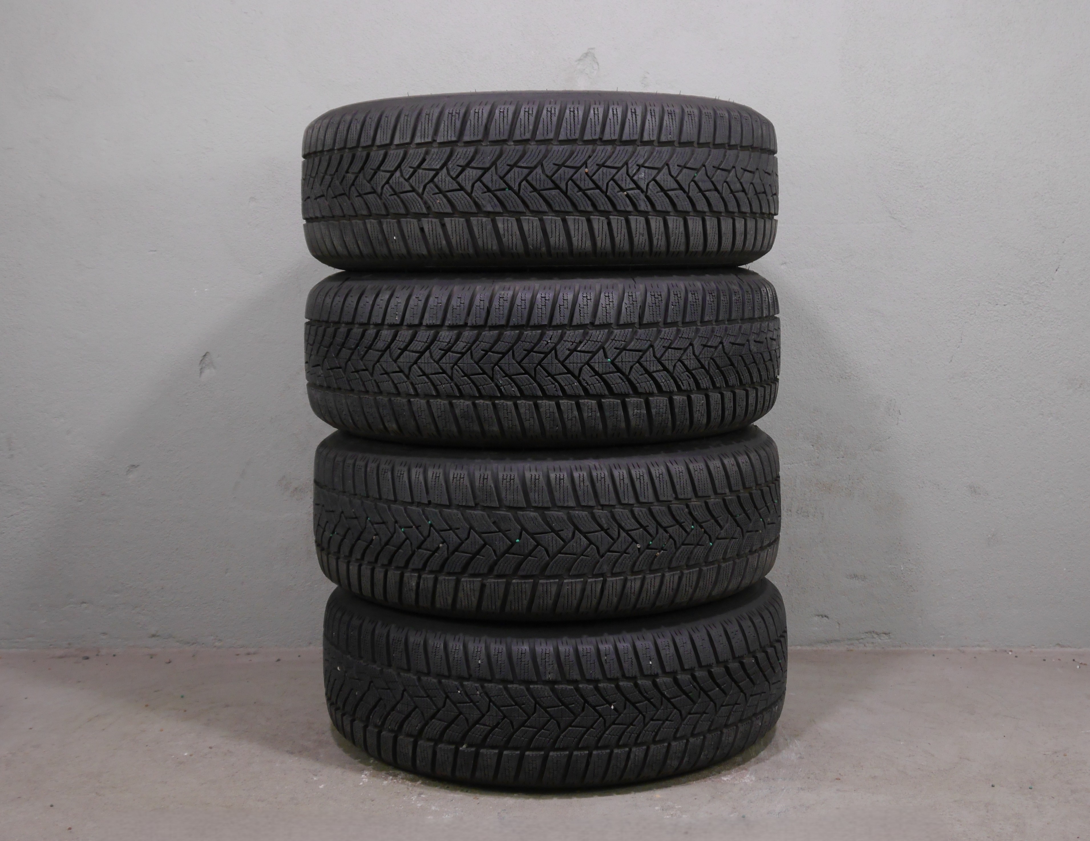 VW Passat Variant CB Stahlradsatz – Winter 215/60 R16 95H – 3Q0601027C