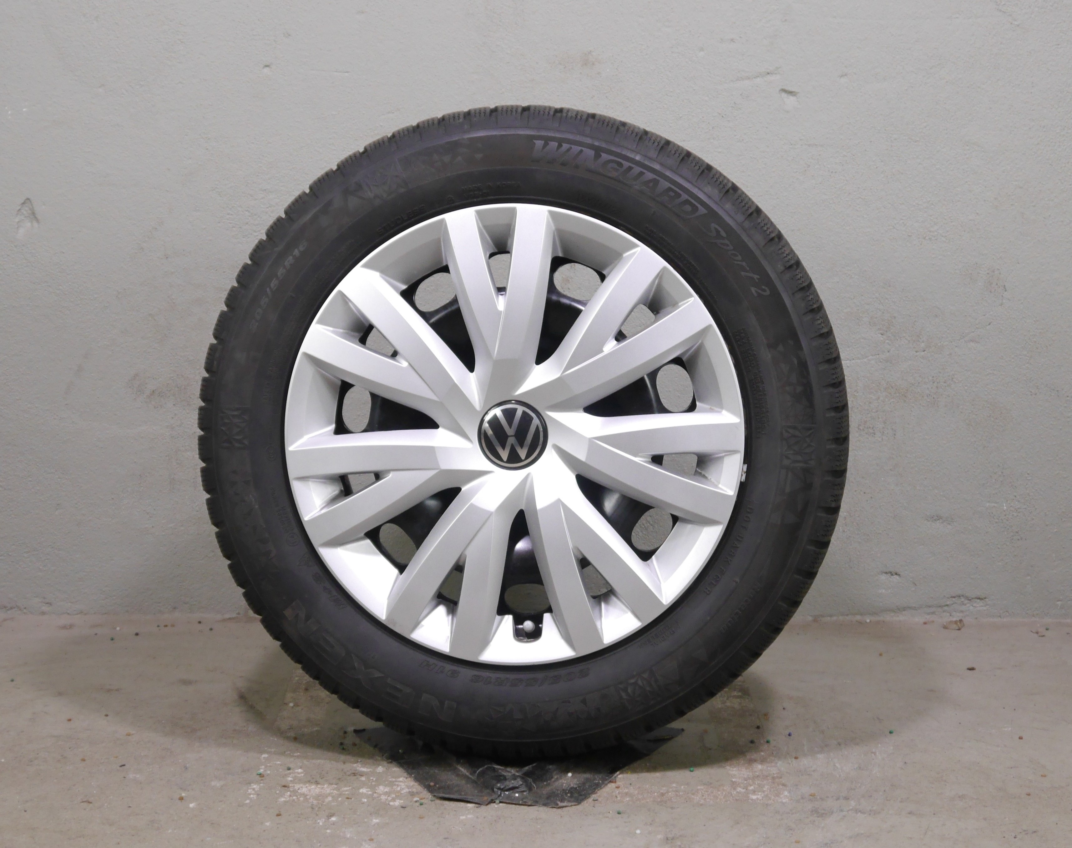 VW Golf Stahlradsatz – Winter 205/55 R16 91H – 5Q0601027BQ