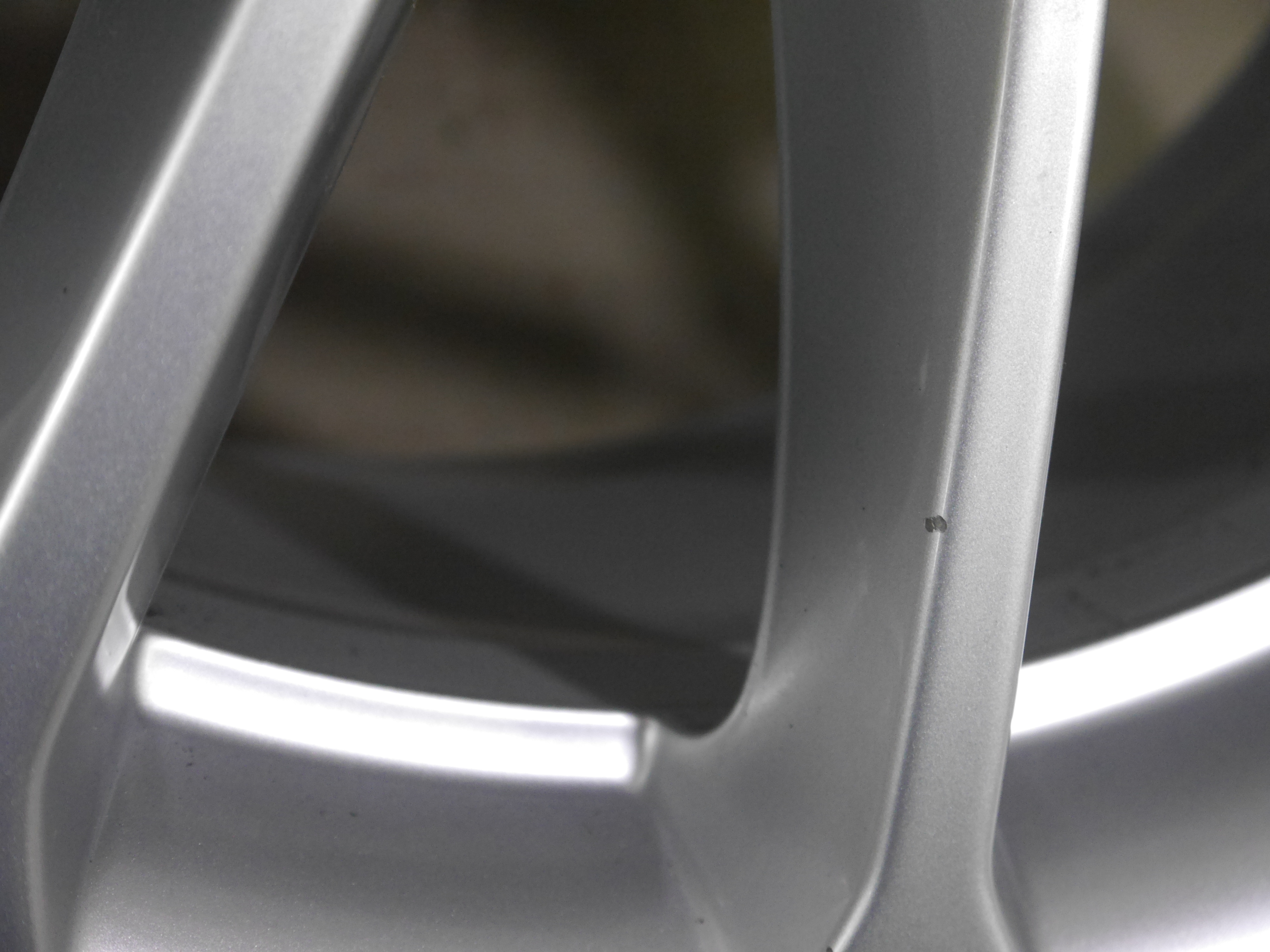 Audi A6 (FN) Limousine Aluradsatz – Winter 225/55 R18 102V – 4P0601025A mit RDKS