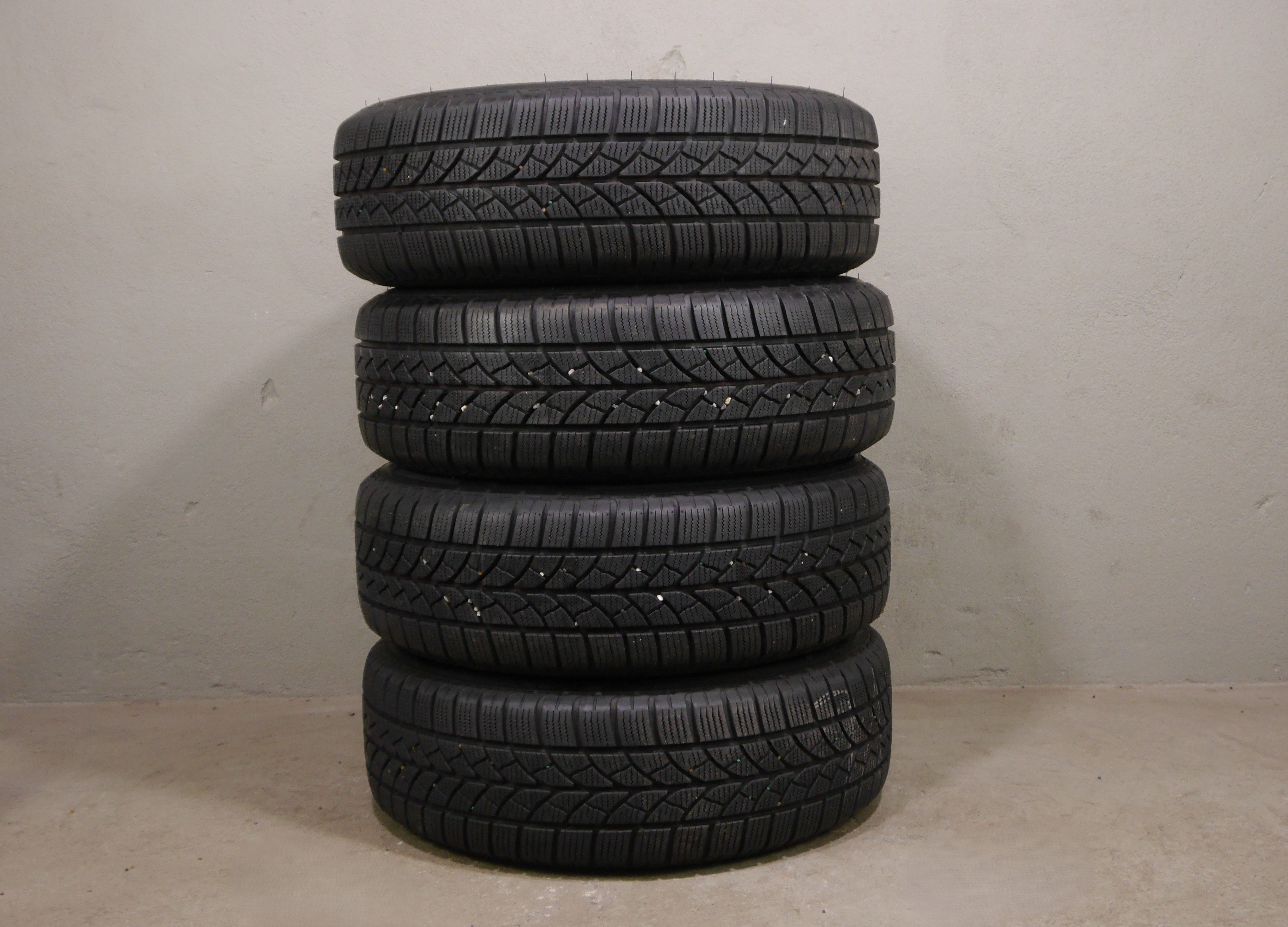 Volkswagen T6 SH Stahlradsatz – Winter 215/65 R16  106/104H - 7H8601027D