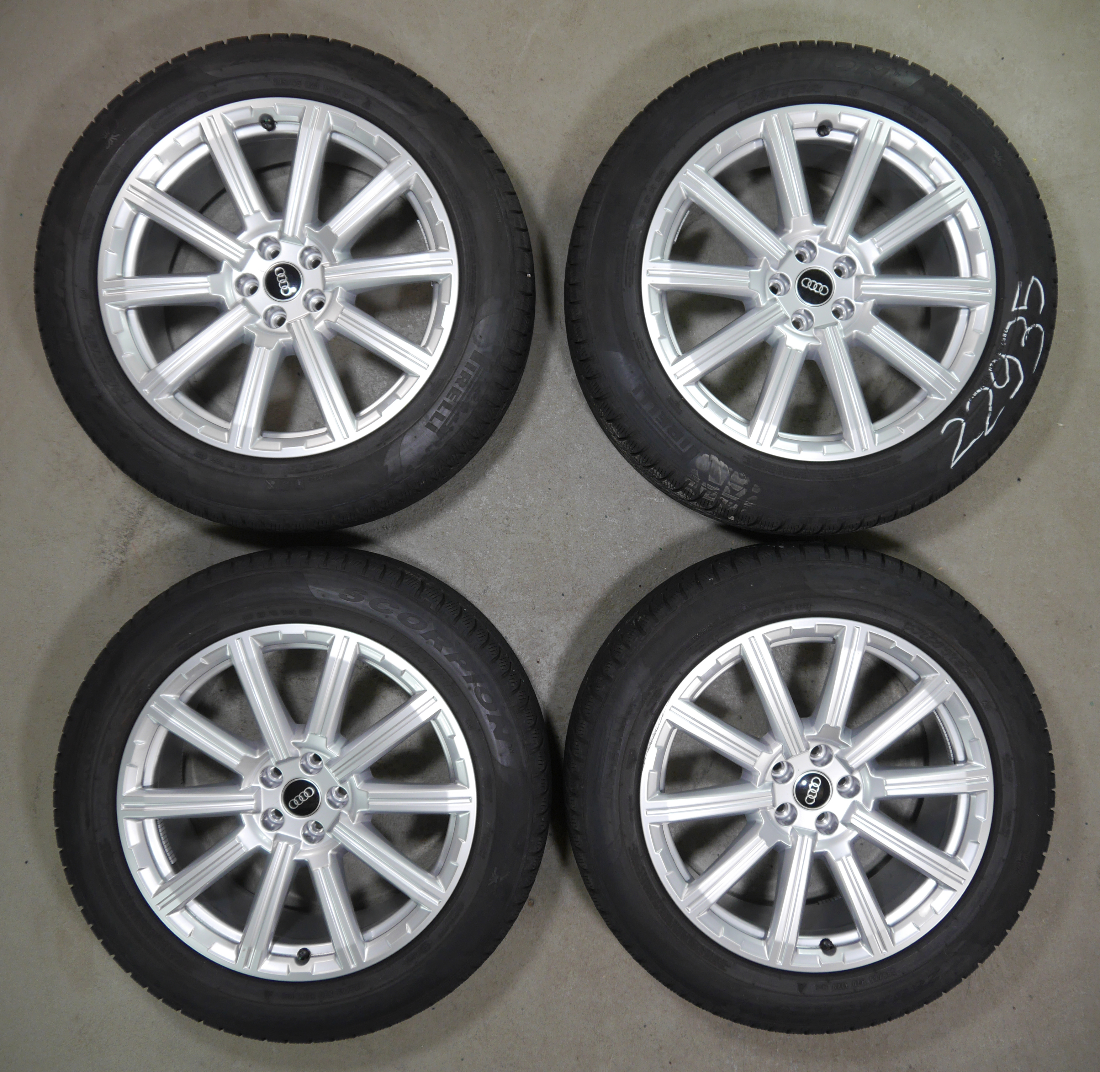 22935KPLO Audi Q7 Aluradsatz – Winter 285/45 R20 112V(AO) – 4M0601025AE