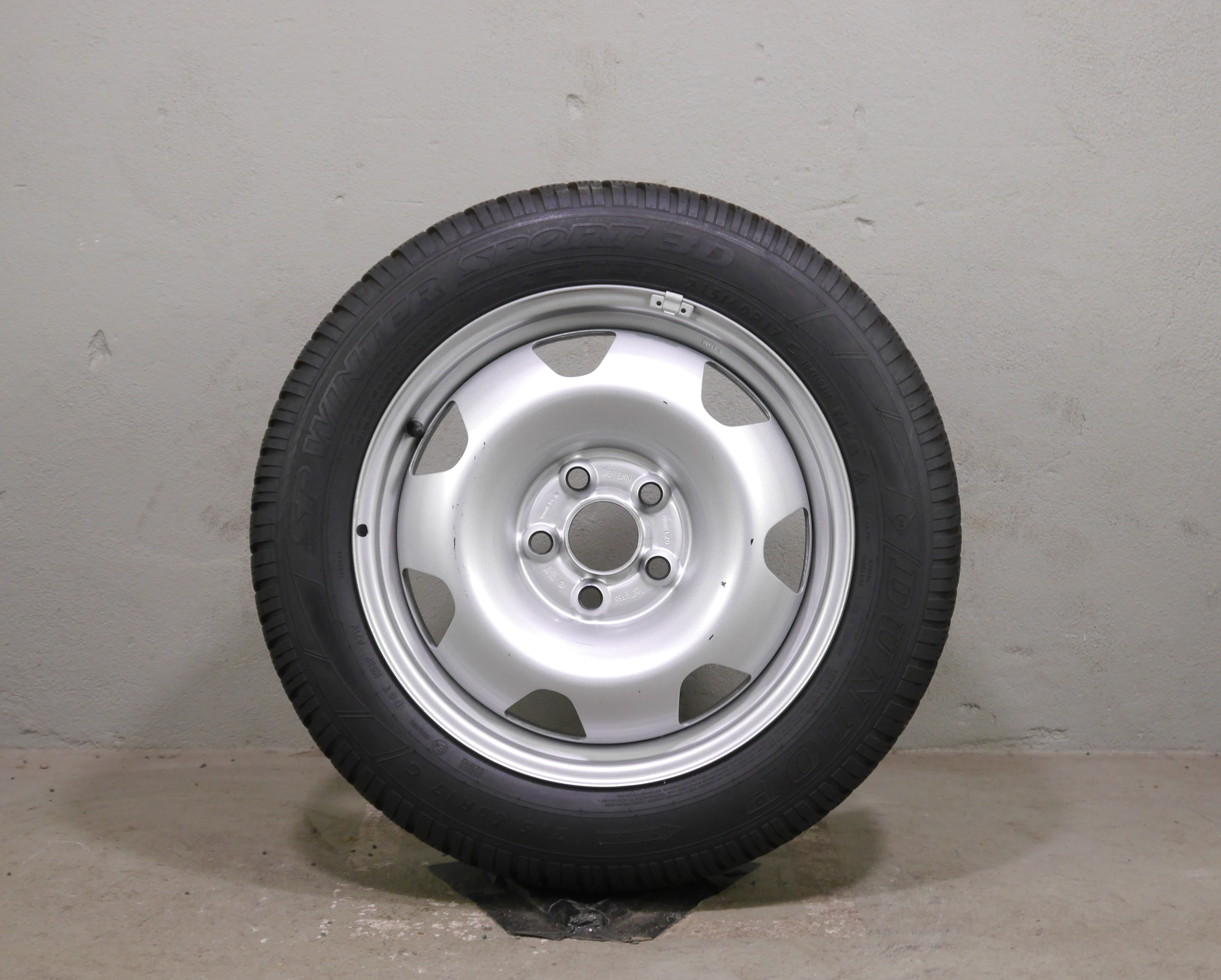 VW T6.1 California Stahlradsatz – Winter 215/60 R17 104/102H - 7E0601027B