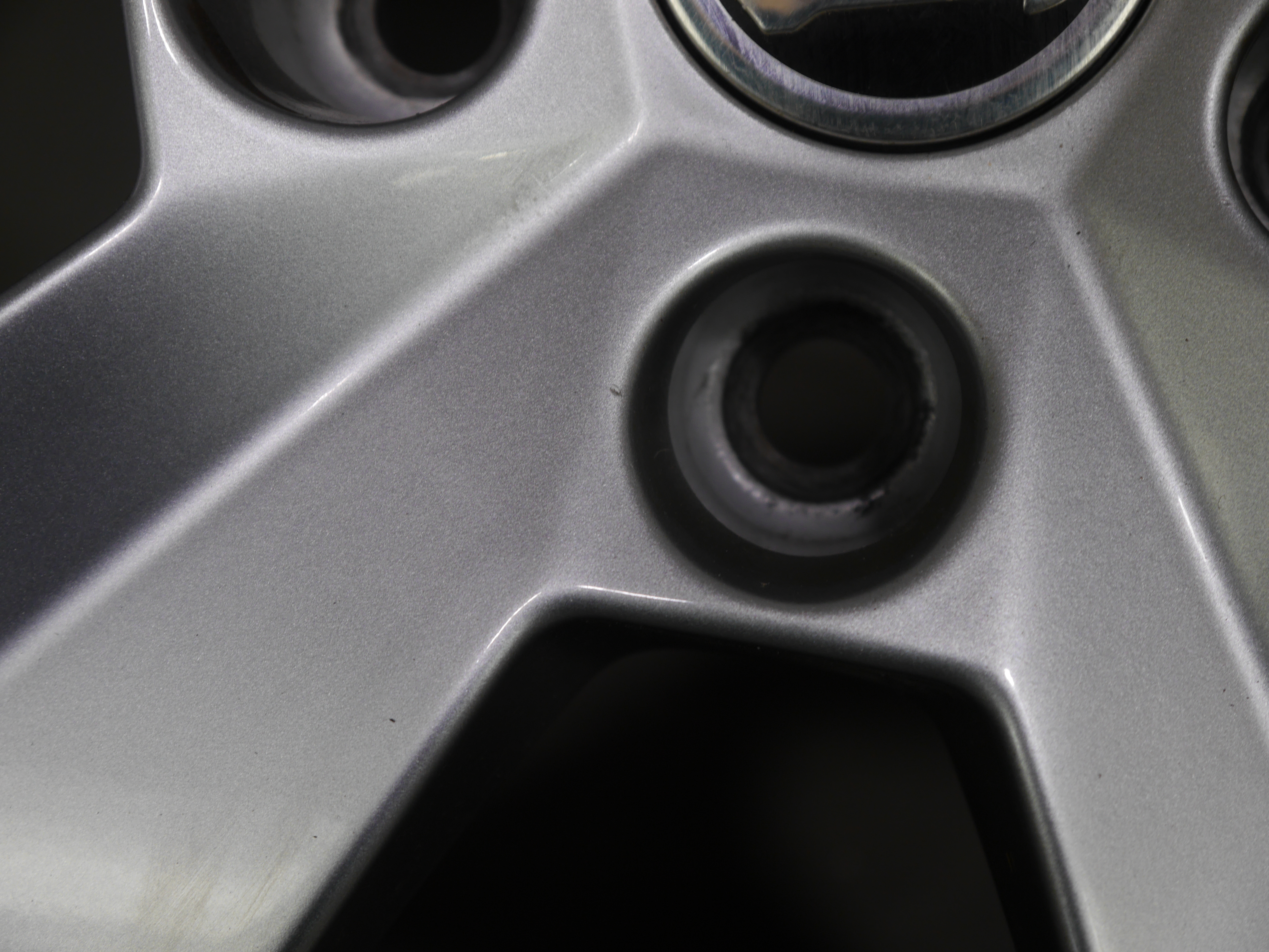 ŠKODA Superb (3V) Aluradsatz – Winter 215/60 R16 95H  – 3V0601025AC - RDKS