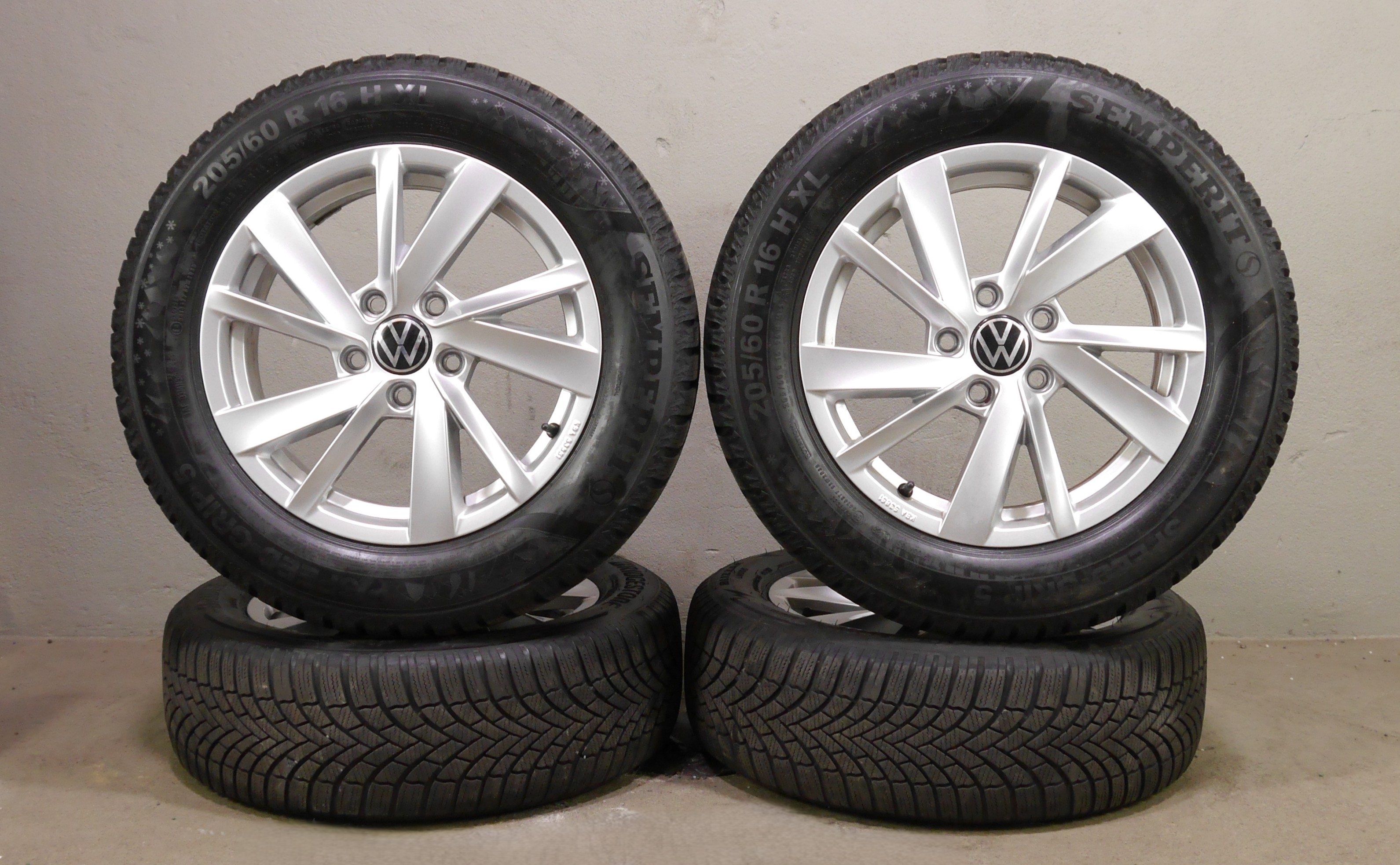 VW T-Roc (D1) Aluradsatz – Winter 205/60 R16 96H – 2GA071496B