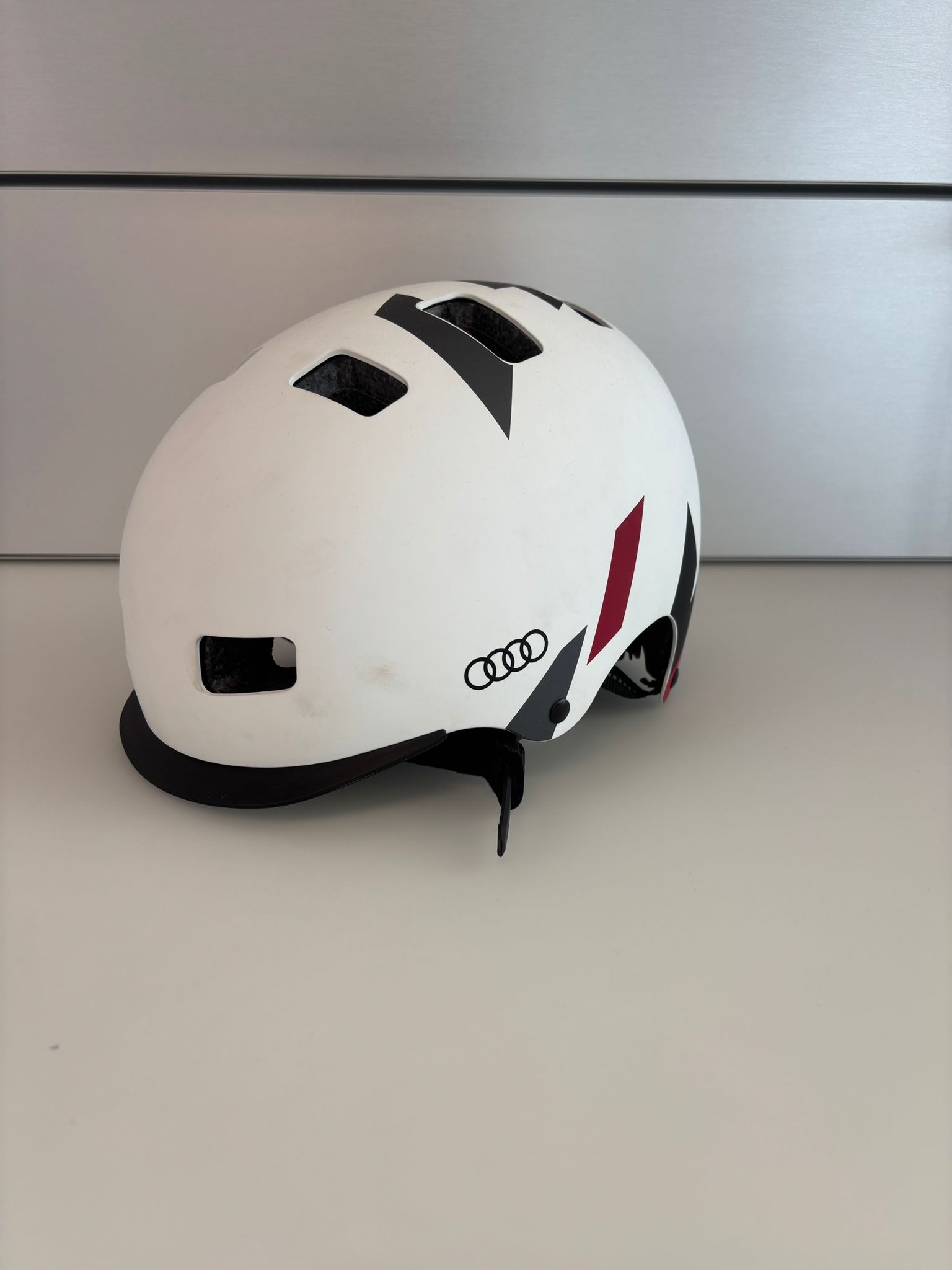 Audi Helm für E-Scooter und Fahrrad weißes Design, Größe L