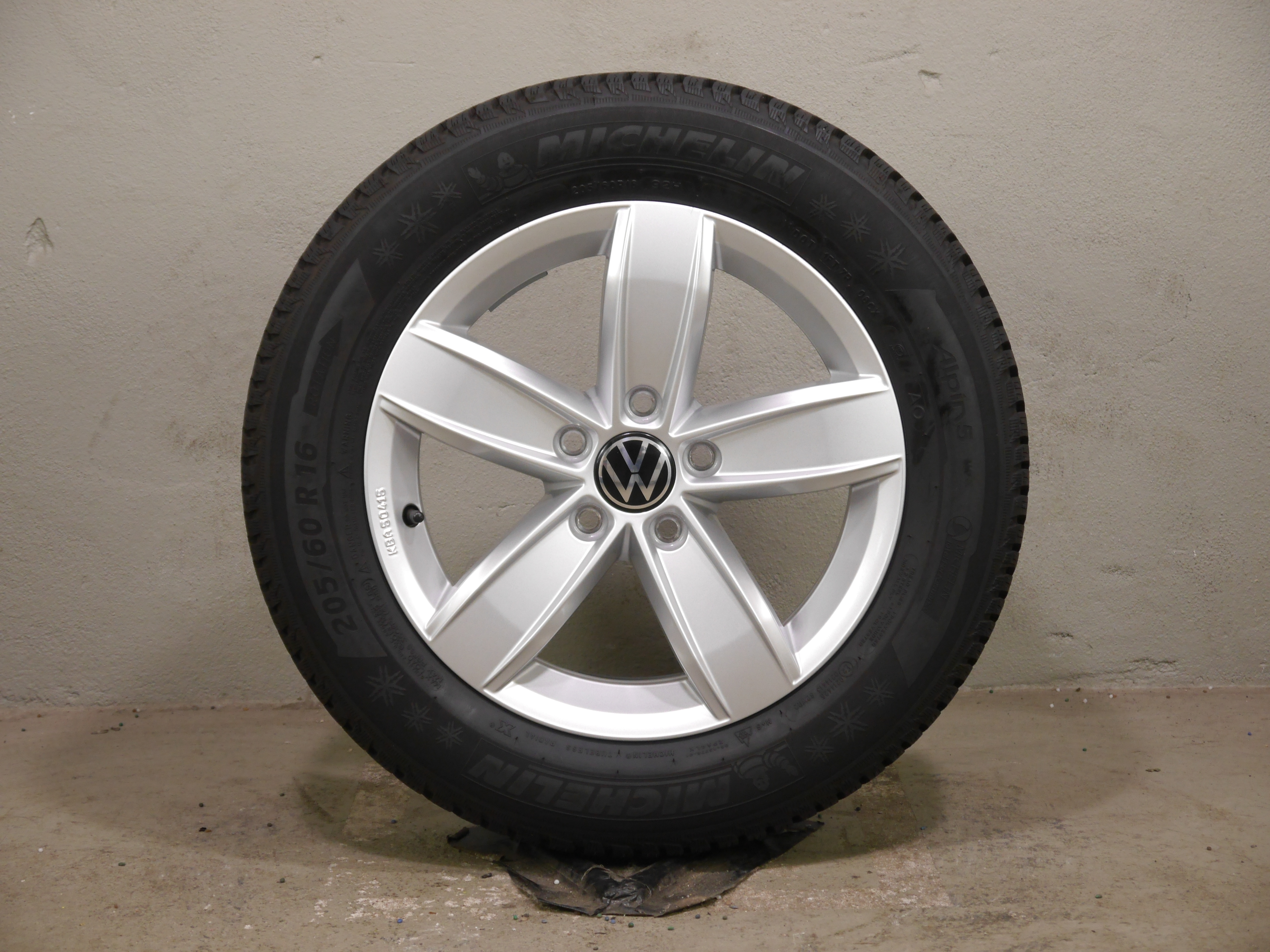VW T-ROC Alurad – Winter 215/55 R17 94V – 2GA071496A