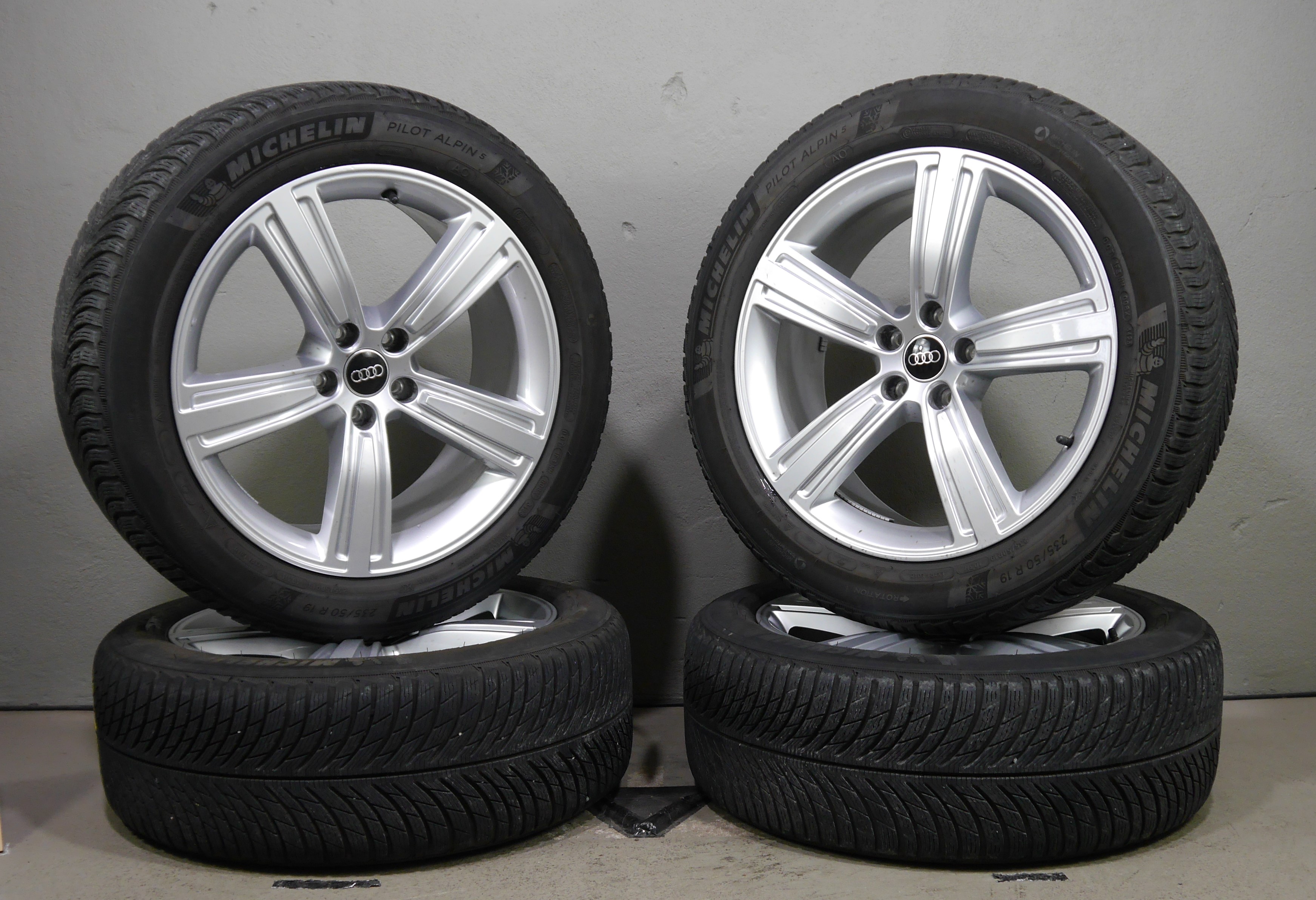 Audi A8 Aluradsatz – Winter 235/50 R19 103H – 4N0601025J 