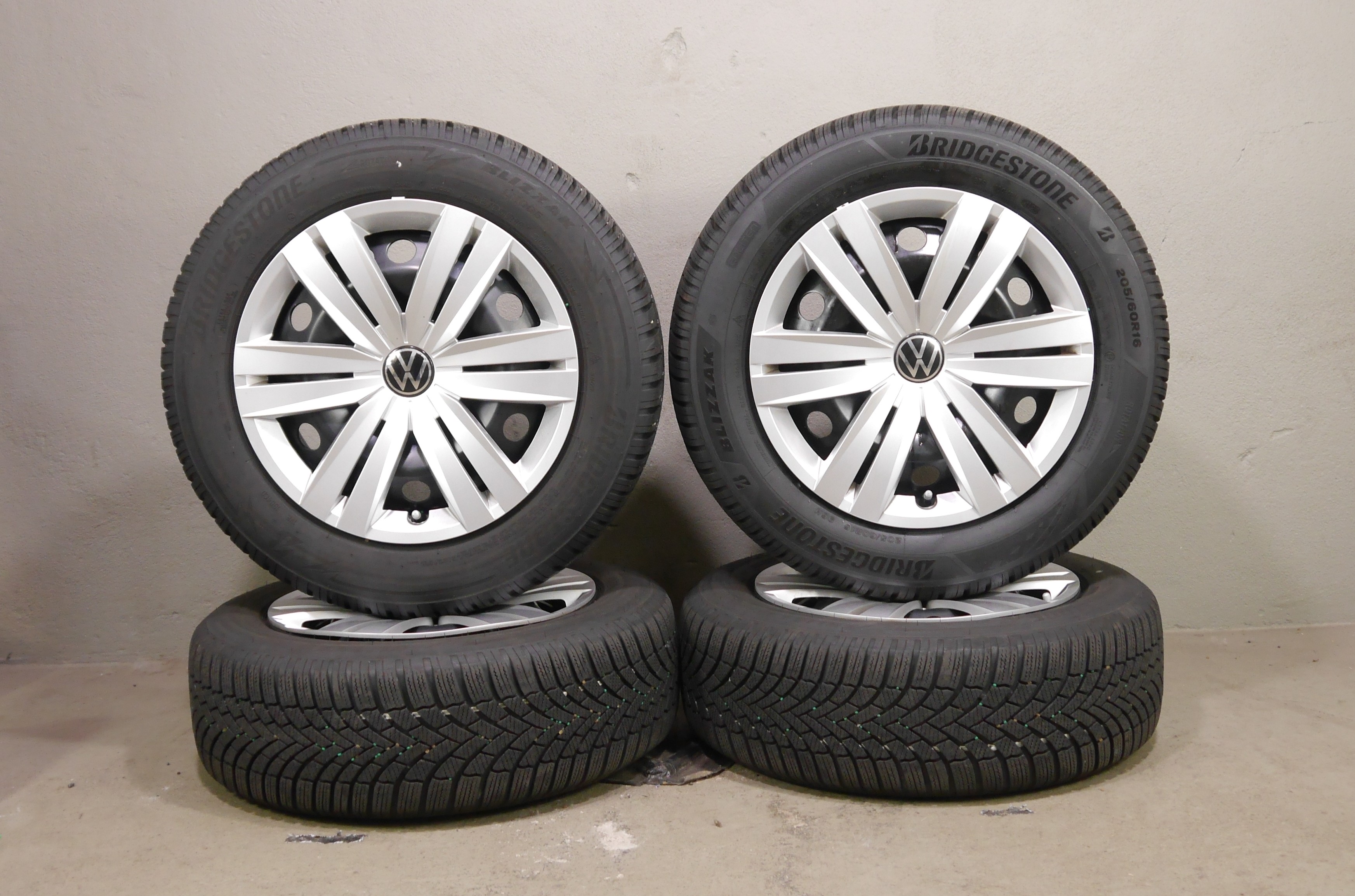 Volkswagen Caddy Maxi Stahlradsatz – Winter 205/60 R16 96H – 5R3601027/B