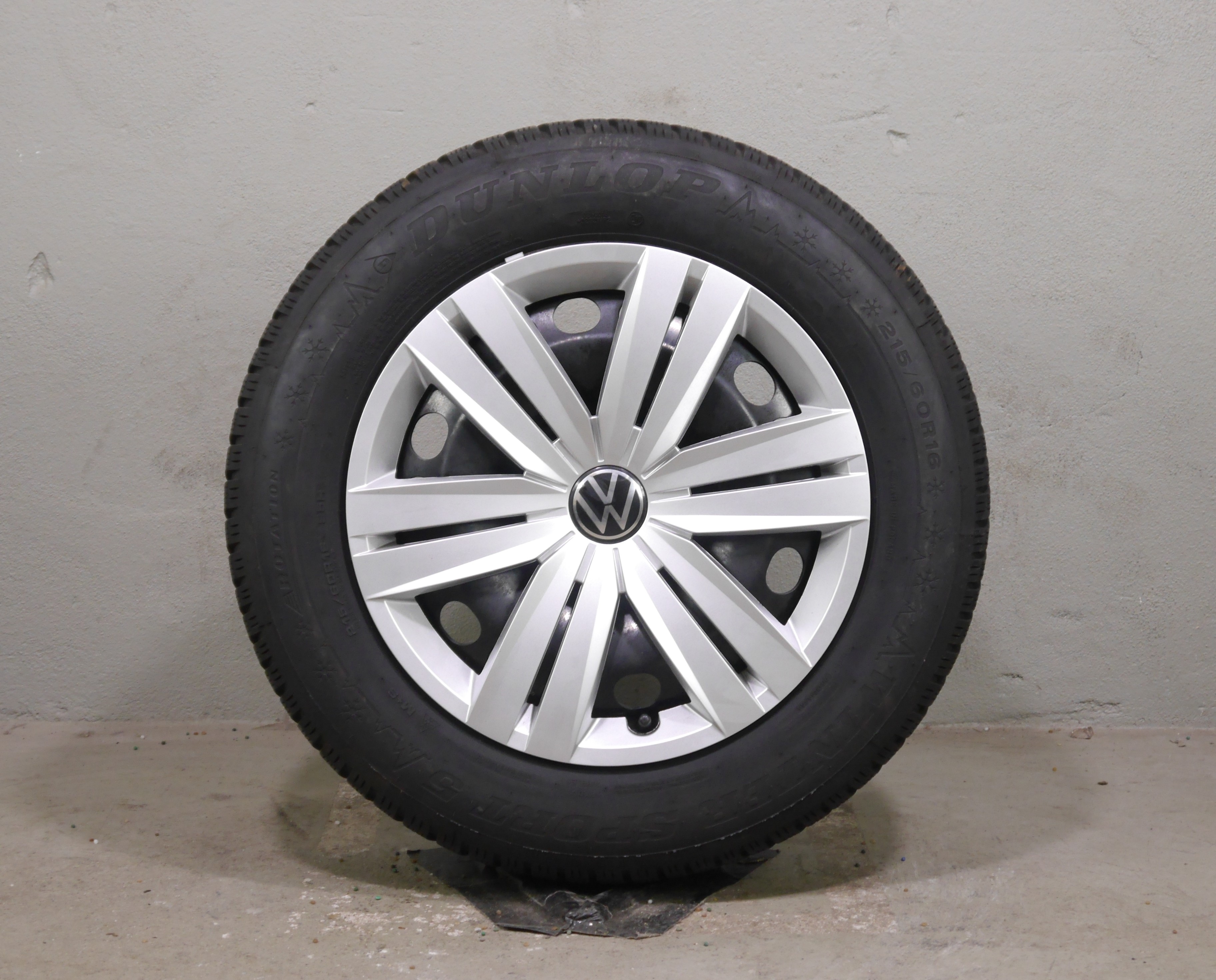 VW Passat Variant CB Stahlradsatz – Winter 215/60 R16 95H – 3Q0601027C