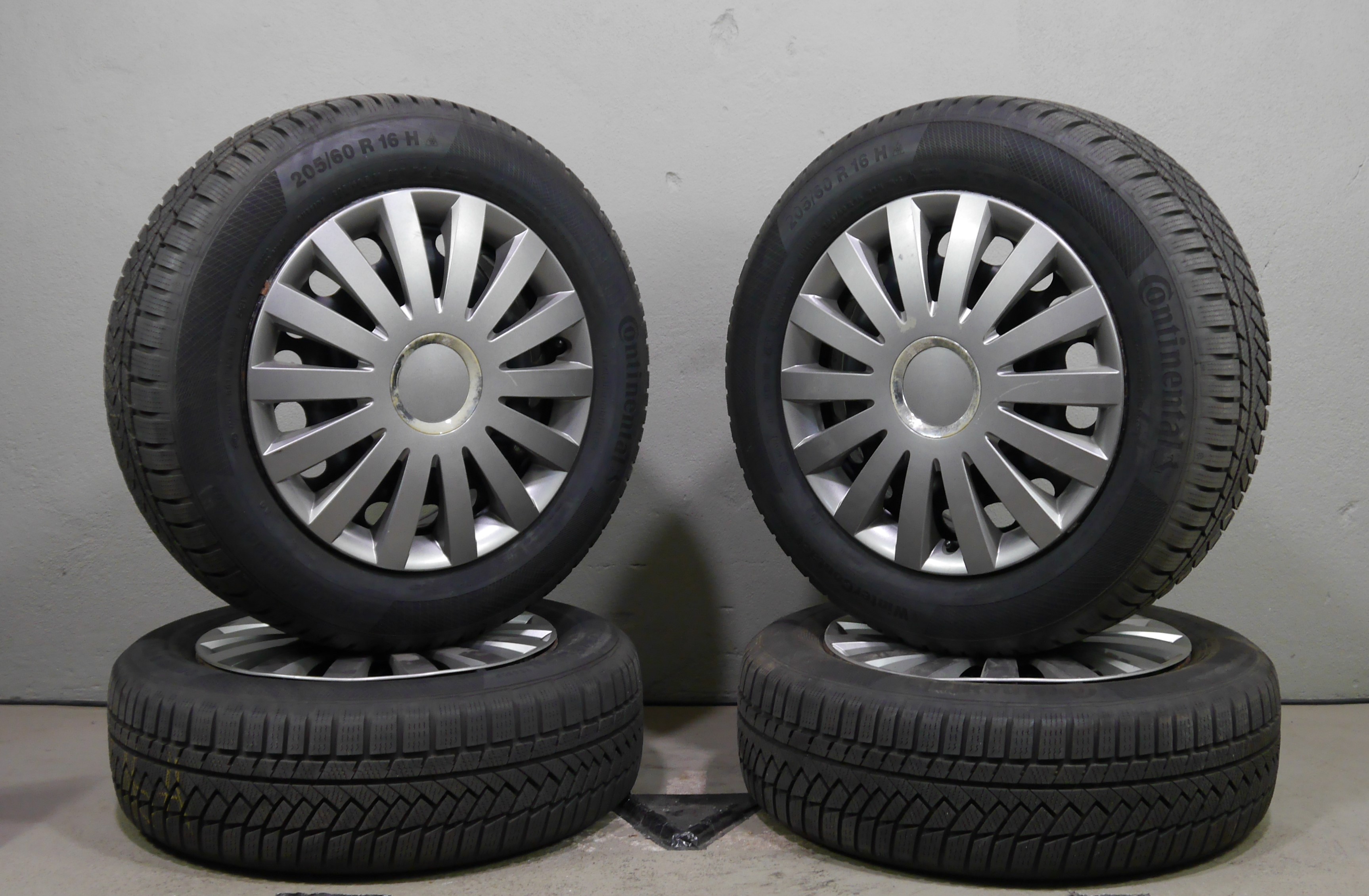 Seat Alhambra Stahlradsatz – Winter 205/60 R16 92H – 7N0601027E