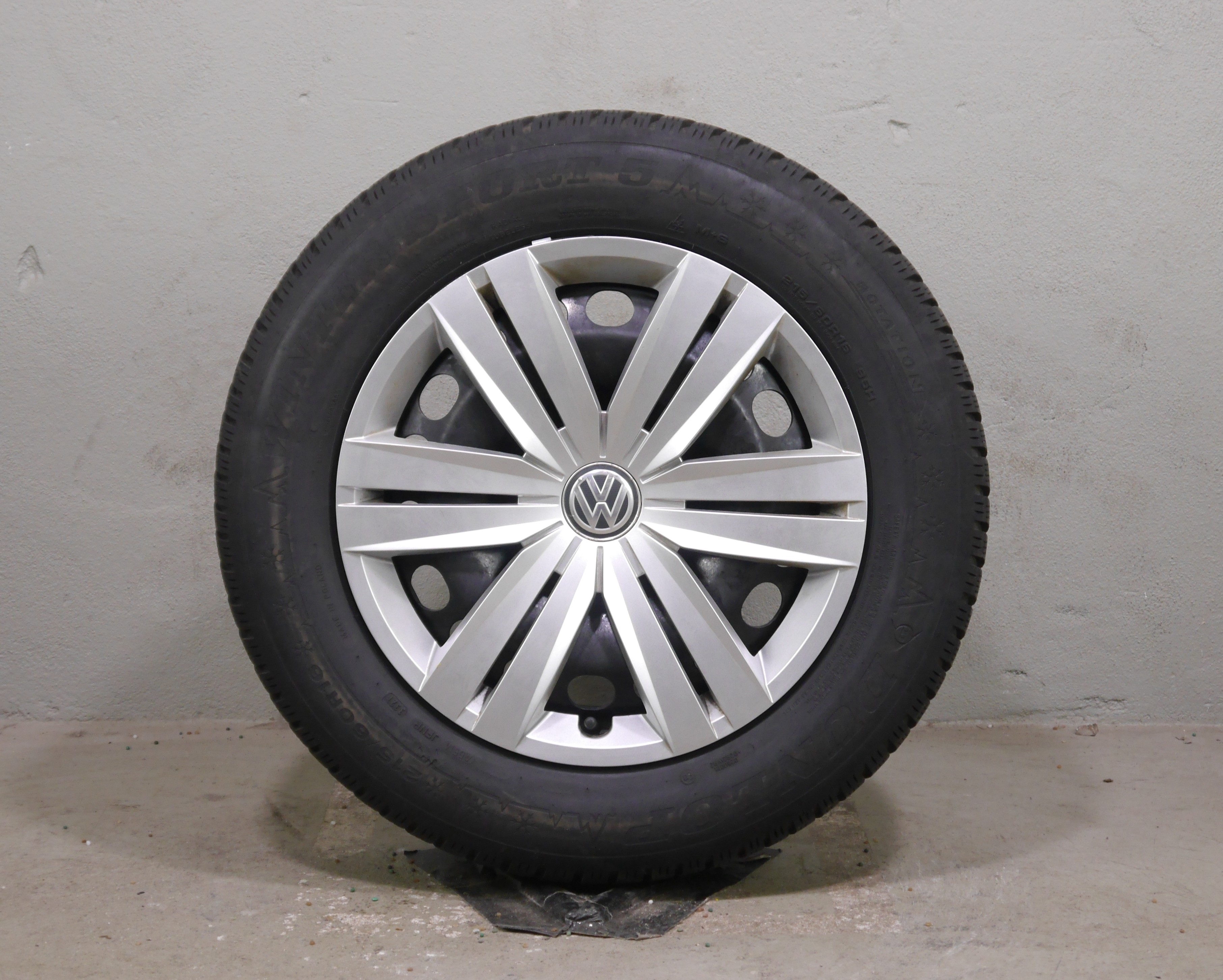 VW Passat Variant CB Stahlradsatz – Winter 215/60 R16 95H – 3Q0601027C