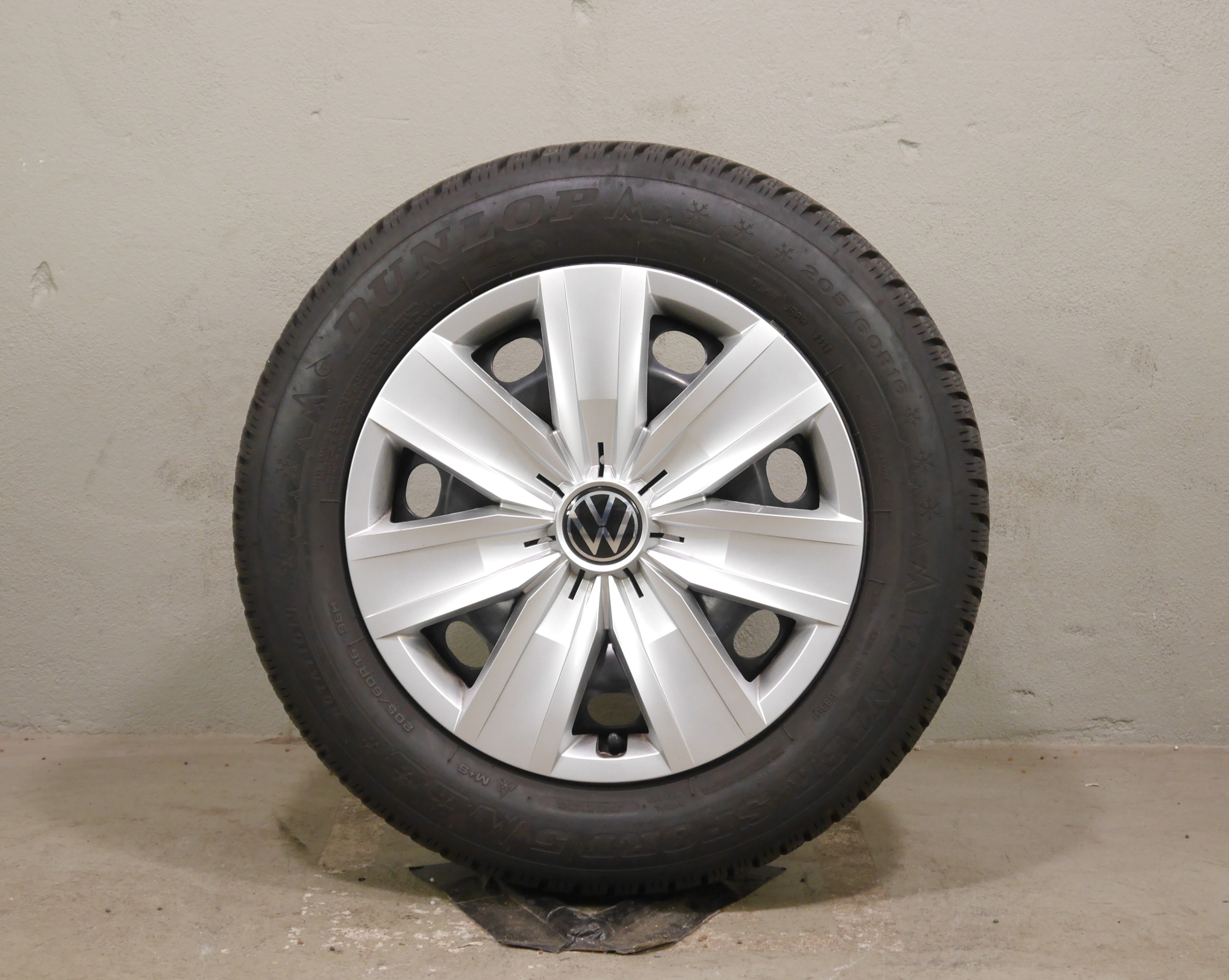 VW T-Roc Stahlradsatz – Winter 205/60 R16 92H (AO) – 5Q0601027CK