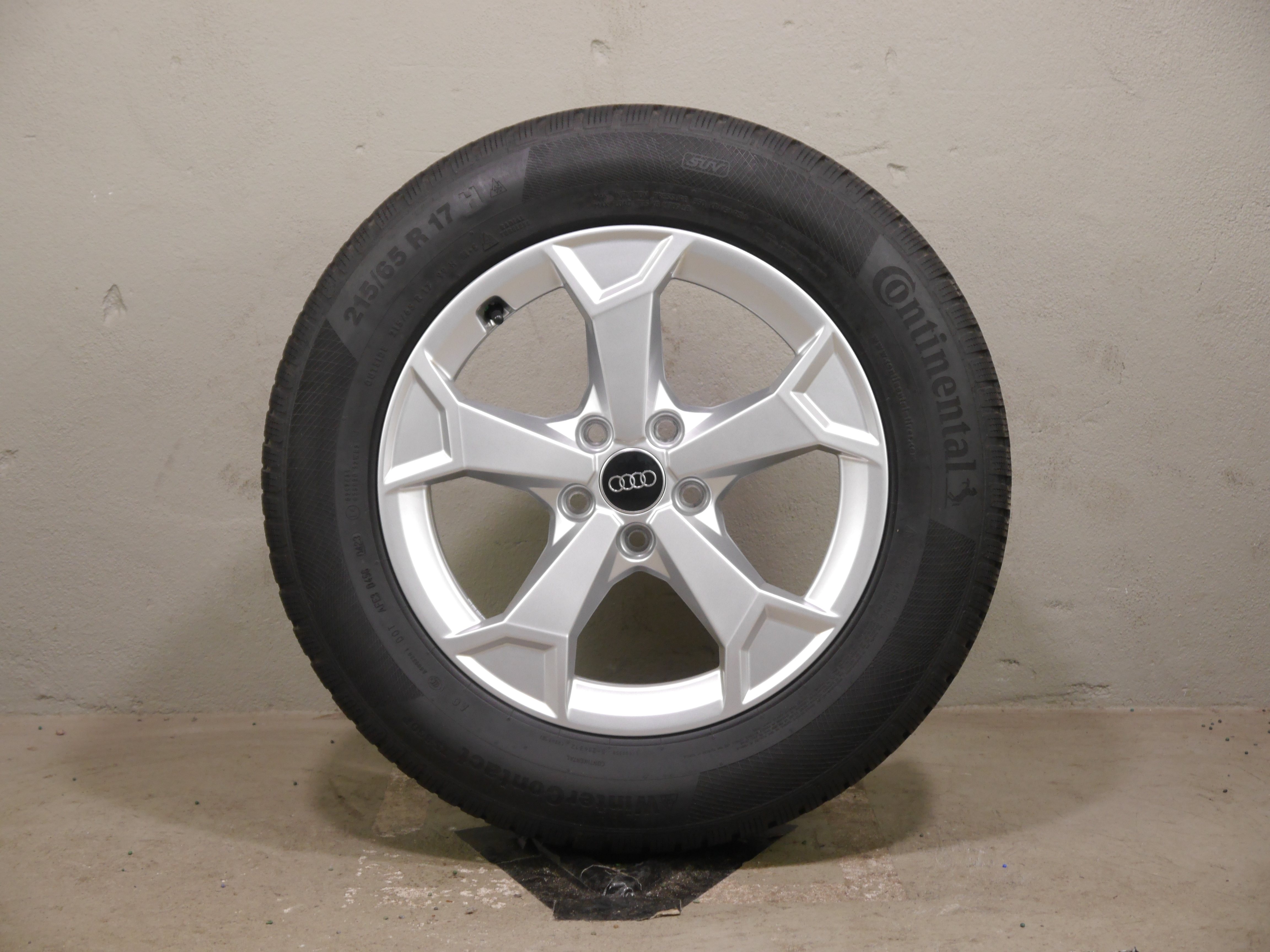 Audi Q3 Aluradsatz – Winter 215/65 R17 99H (AO) – 83A601025AL