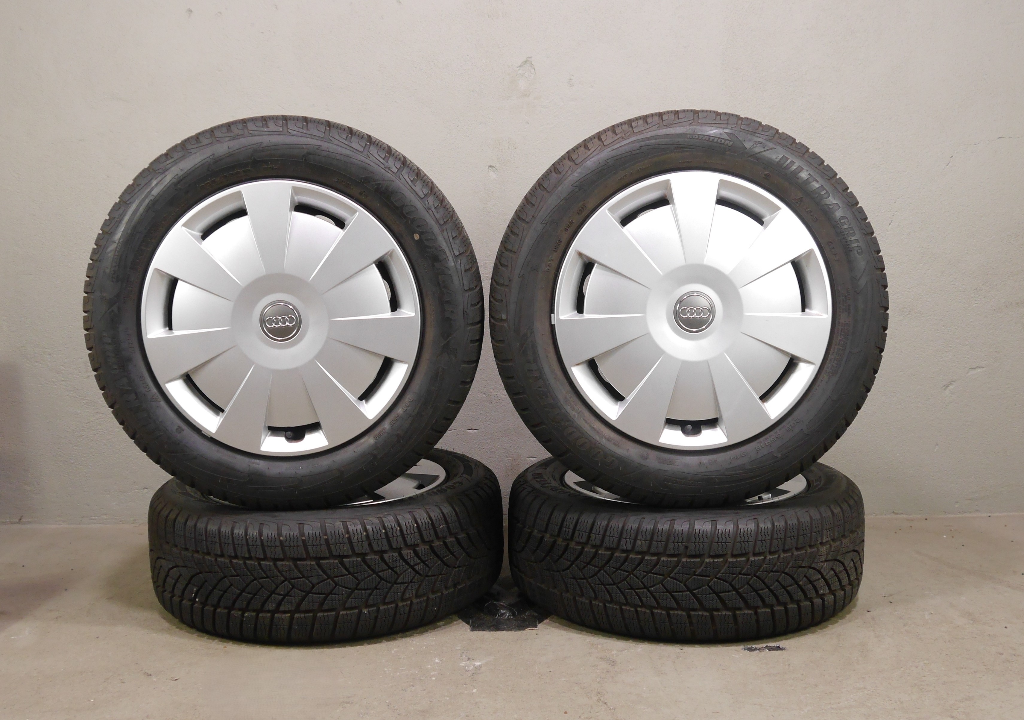 Audi A3 Sportback Stahlradsatz – Winter 205/55 R16 91H (AO) – 8V0601027A