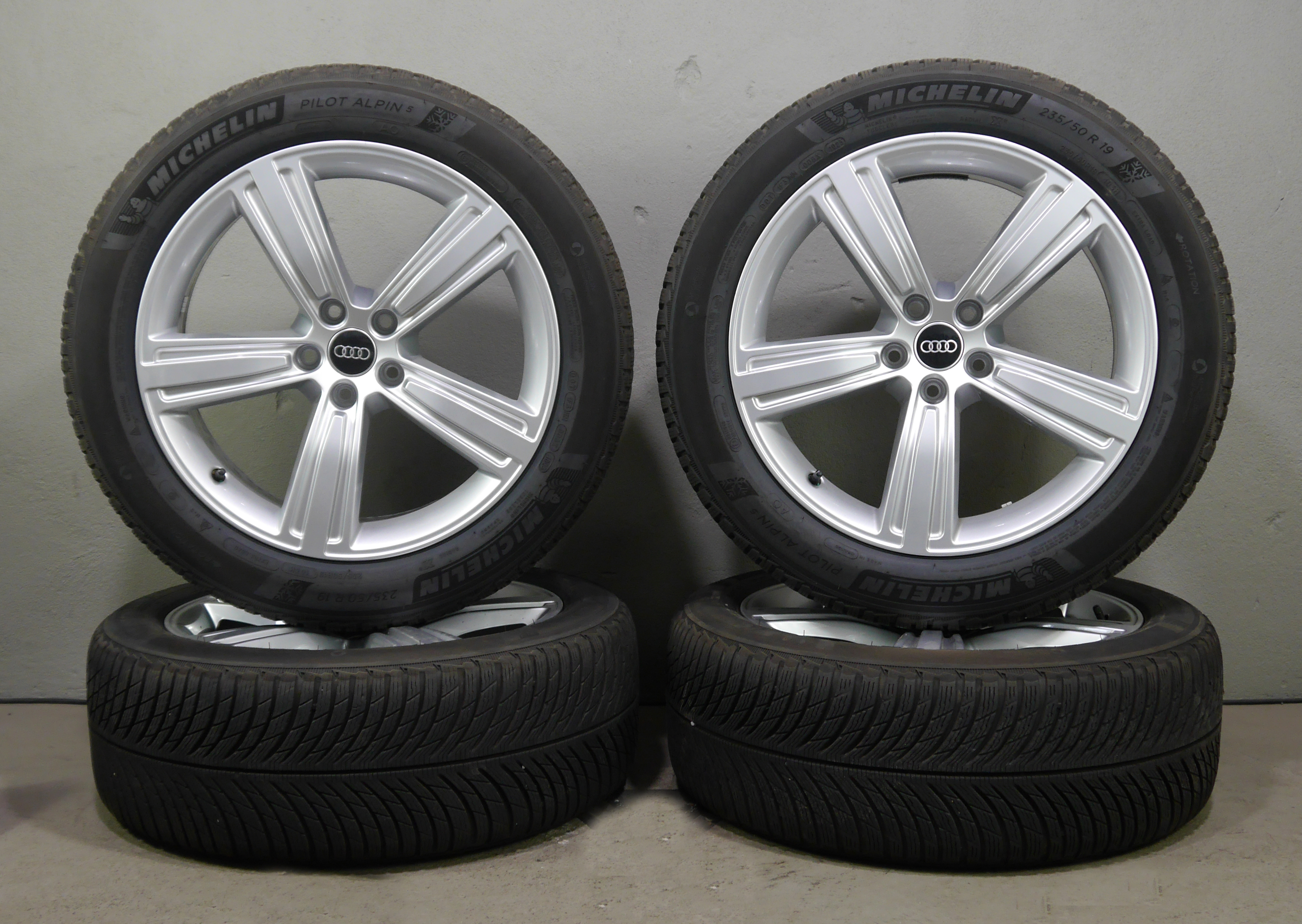 Audi A8 Aluradsatz – Winter 235/50 R19 103H – 4N0601025J
