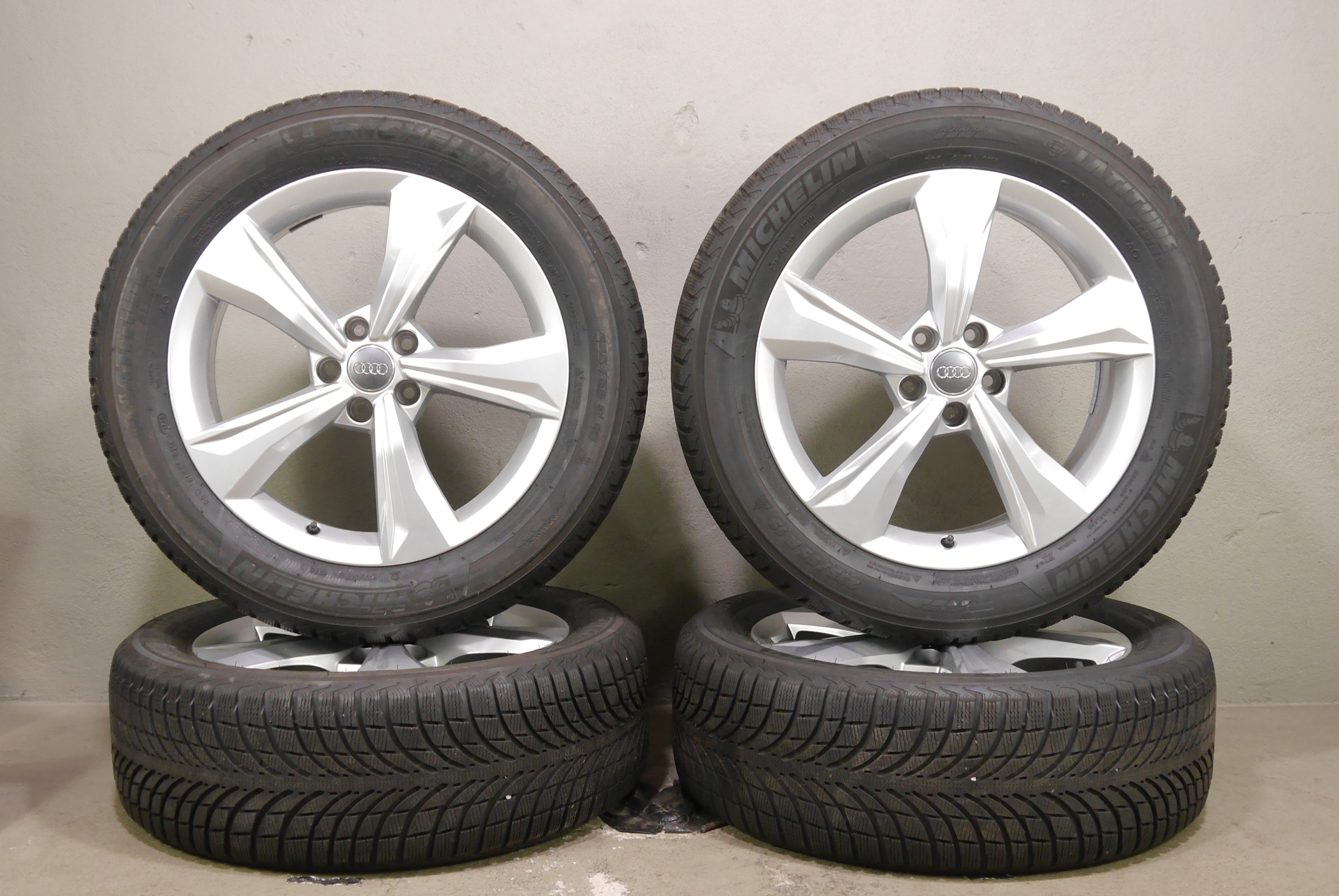 Audi Q5 Aluradsatz – Winter 235/55 R19 101H (AO) – 80A601025K