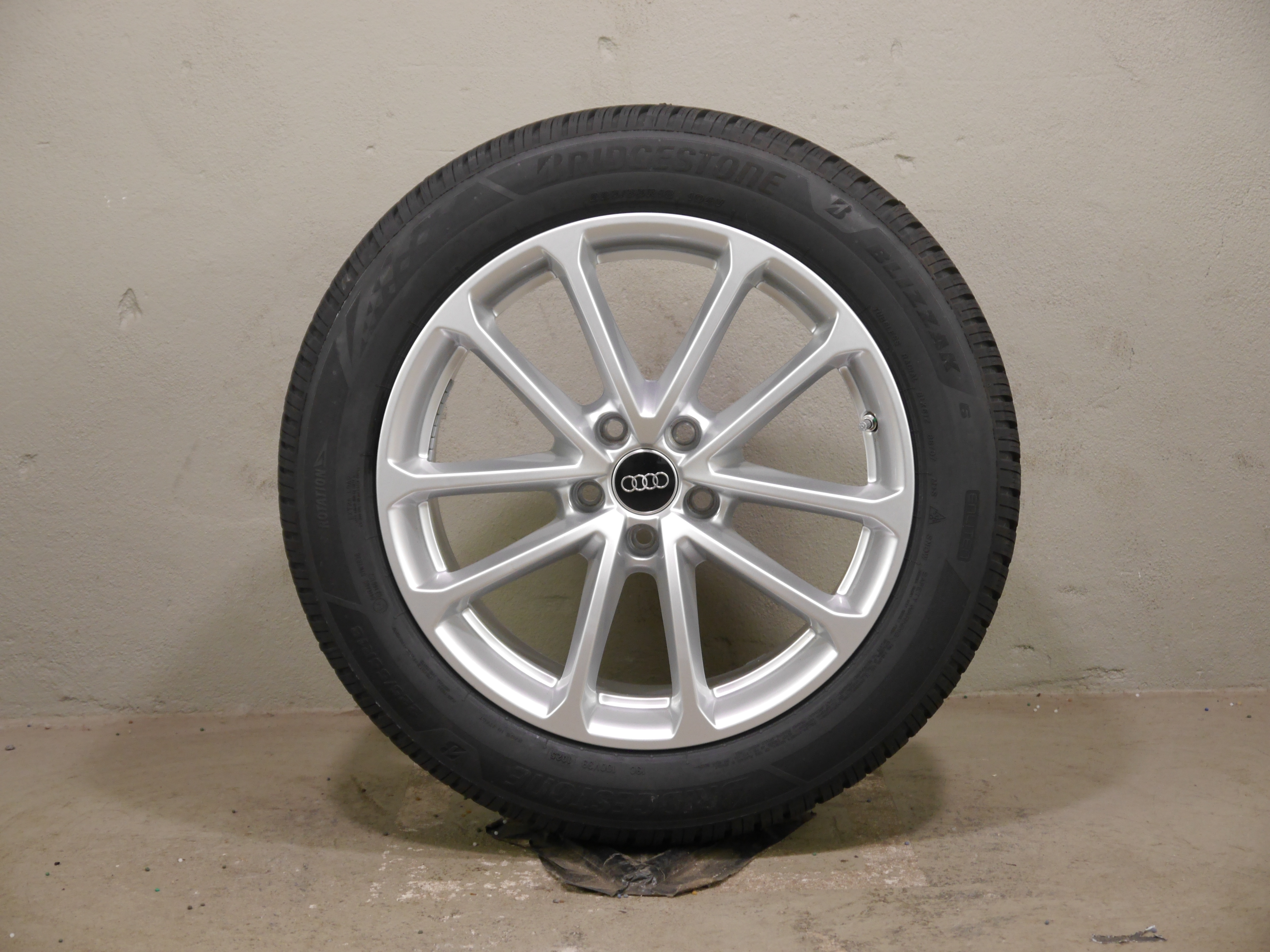 Audi A6 (FN) Limousine Aluradsatz – Winter 225/55 R18 102V – 4P0601025A mit RDKS