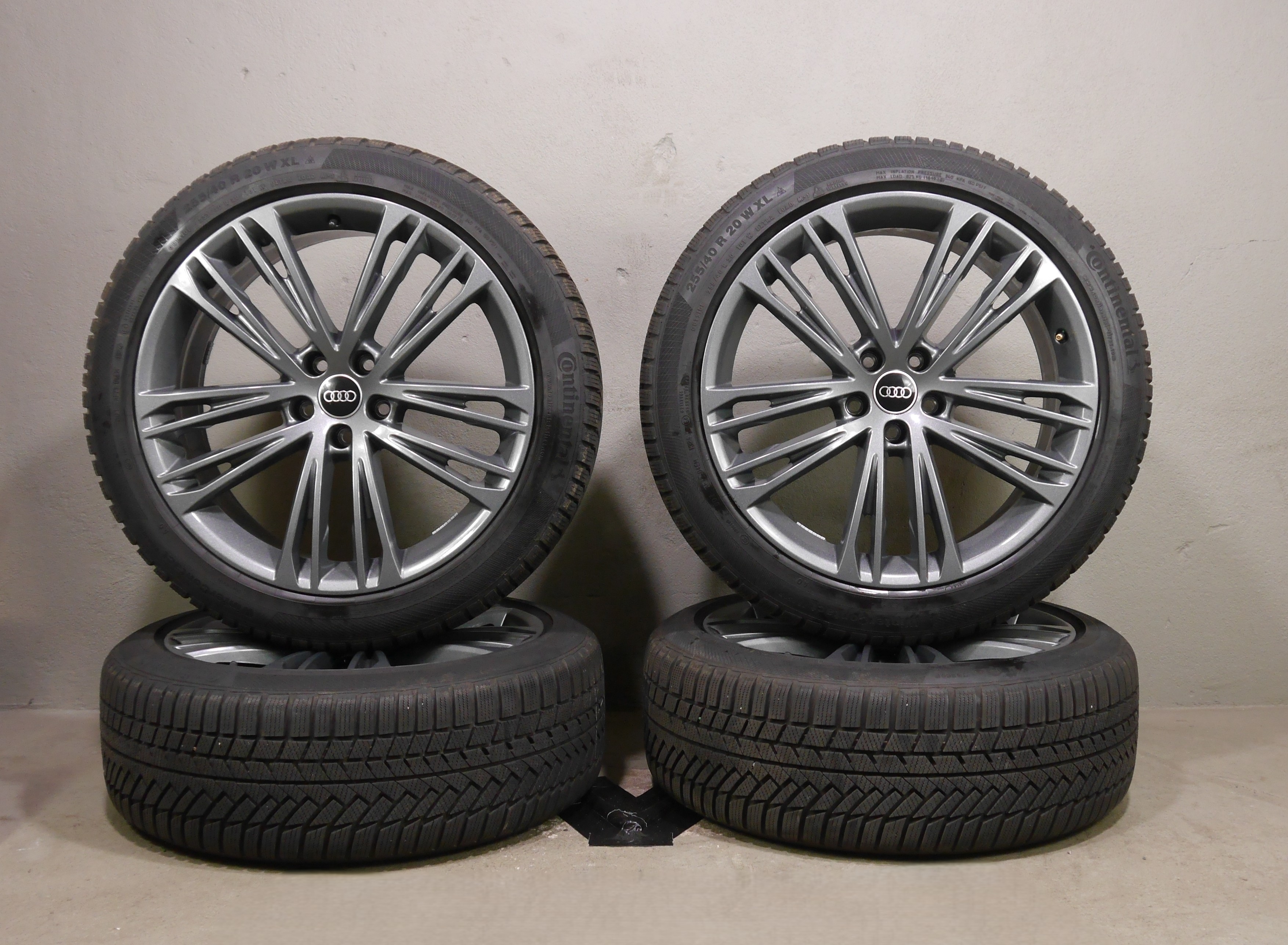 Audi A7 Sportback Aluradsatz – Winter 255/40 R20 101W (AO) – 4K8601025G