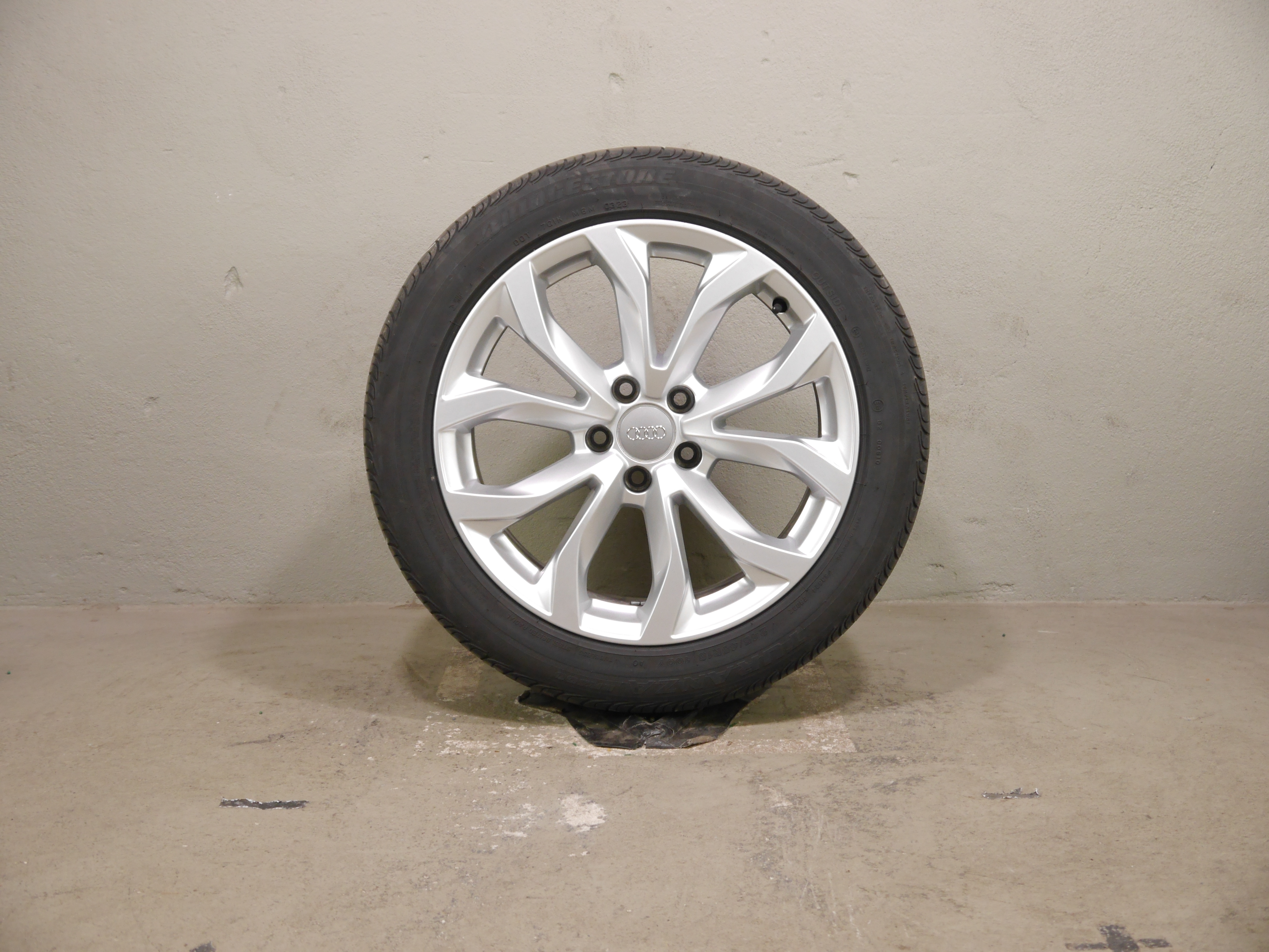 Audi A6 (C7) Aluradsatz – Sommer 245/45 R18 100Y– 4G0601025BD